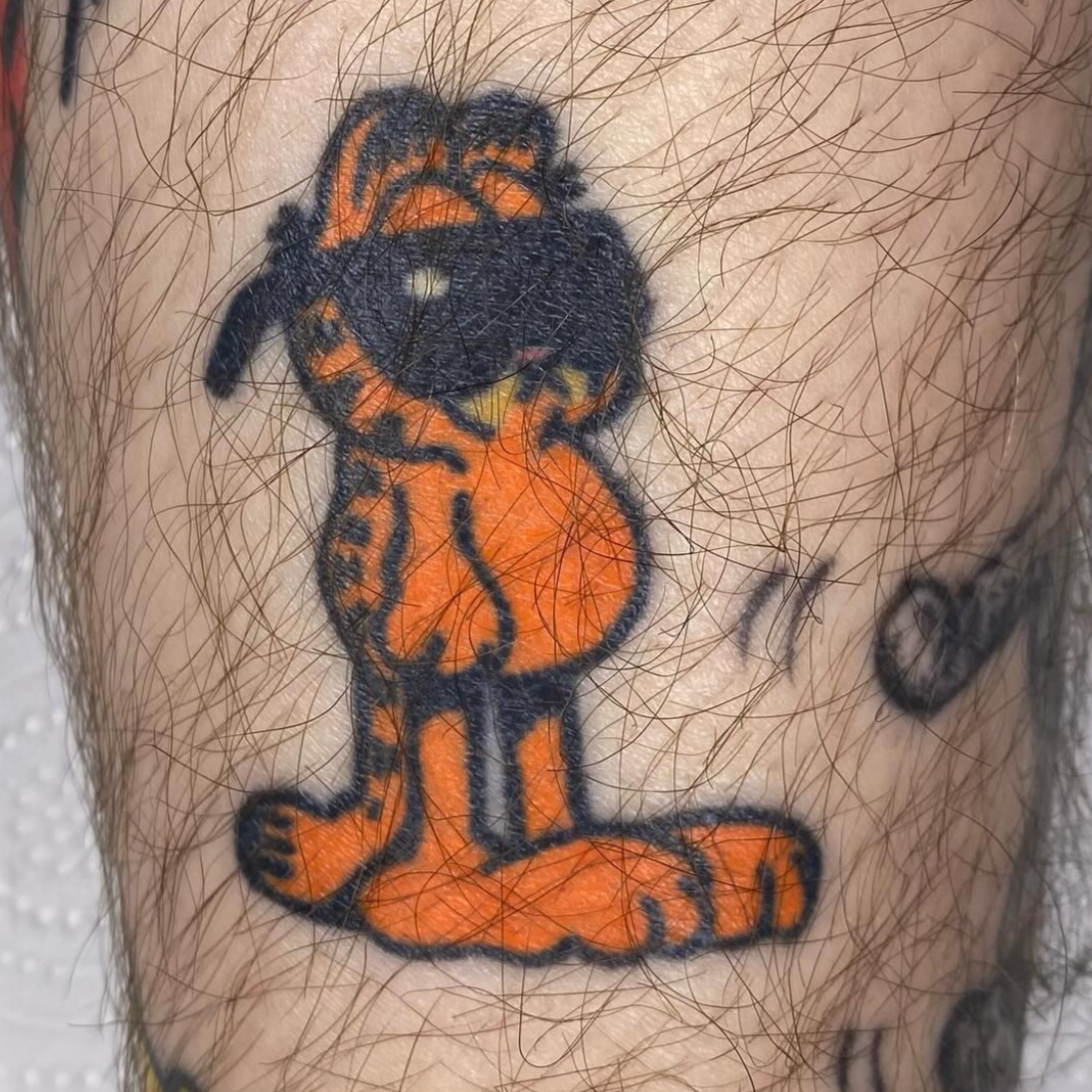 Tattoo Workshop Learning Handpoke with Moshi in Barcelona, Spain by subcultours