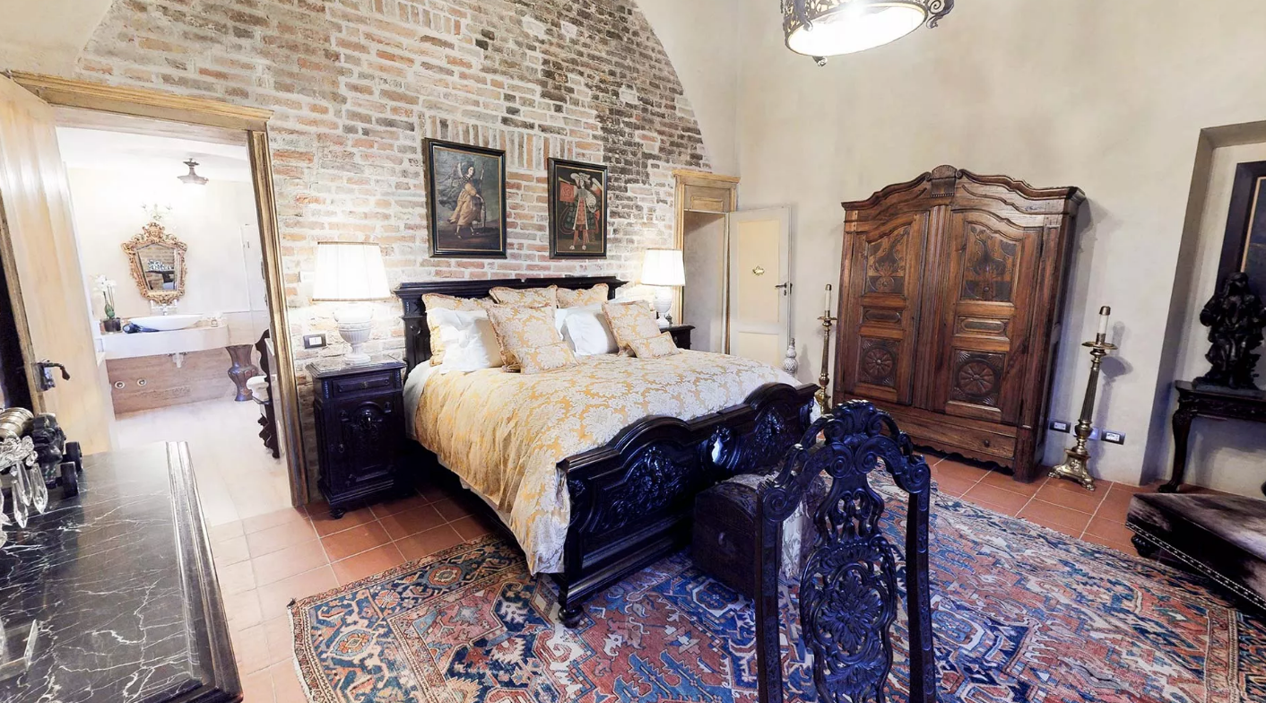 Einwöchiges Kunst-Retreat mit Künstler Ivo im Schloss von Casalborgone, Piemont