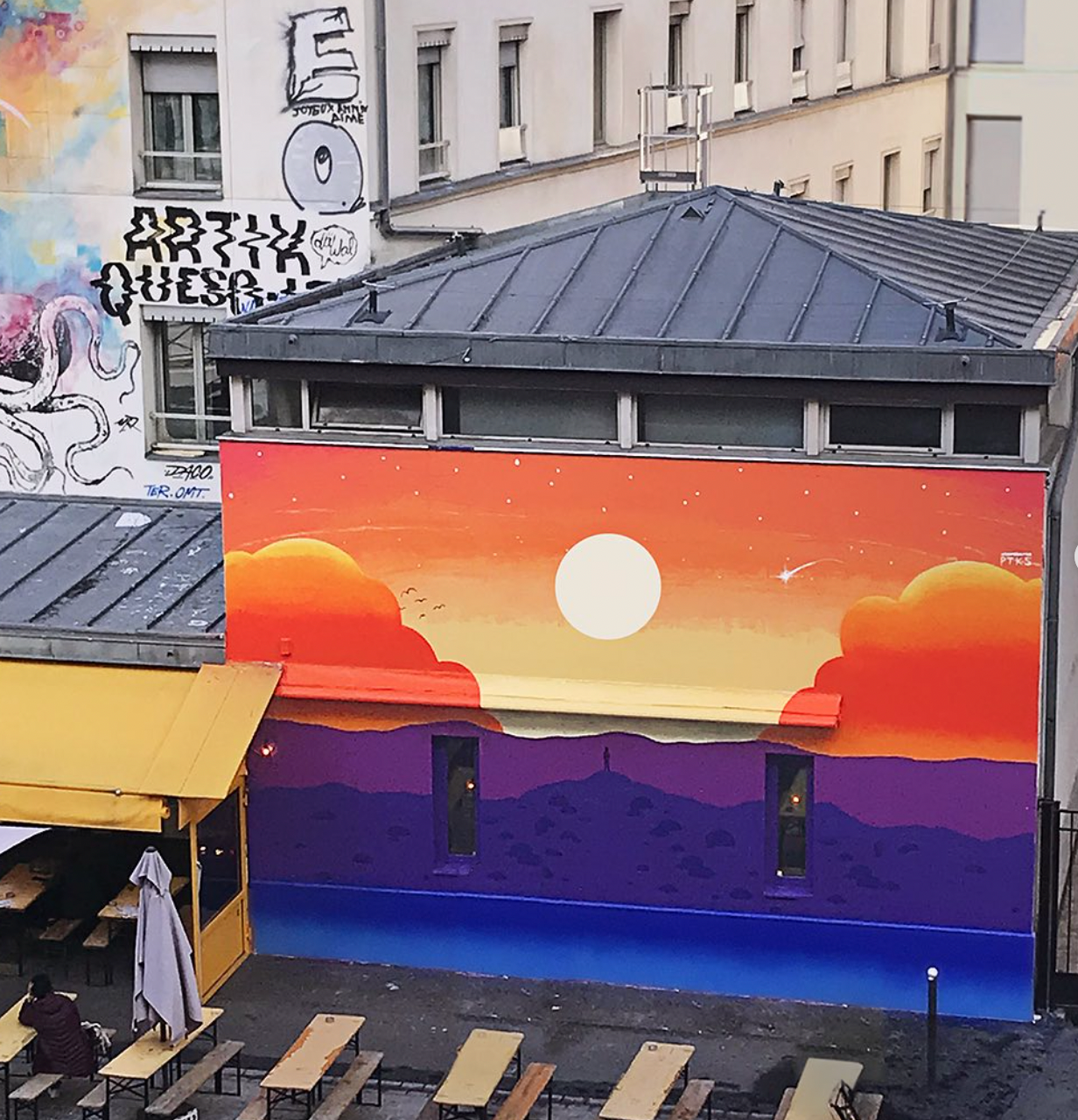 Graffiti Workshop with street artist Mariana in Porto, Portugal by subcultours
