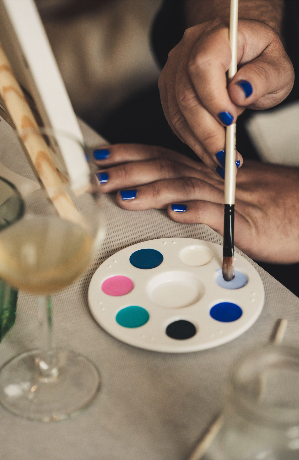 Intentional Painting Workshop at Art Sanctuary with Sabela in Hamburg, Germany by subcultours