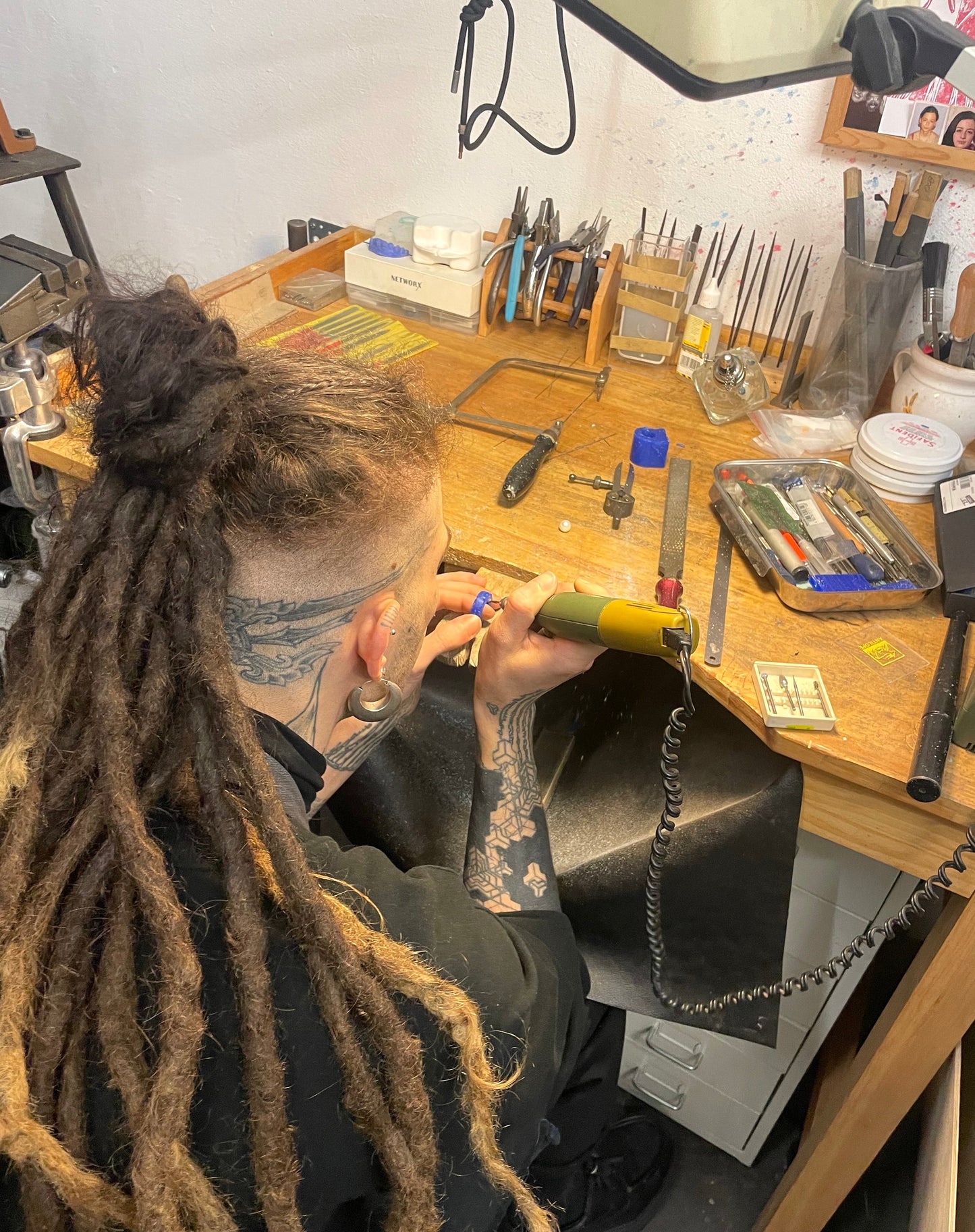 Jewelry Workshop "Goldsmith For Beginners or Master Class for Advanced" with Michel in Berlin, Germany by subcultours