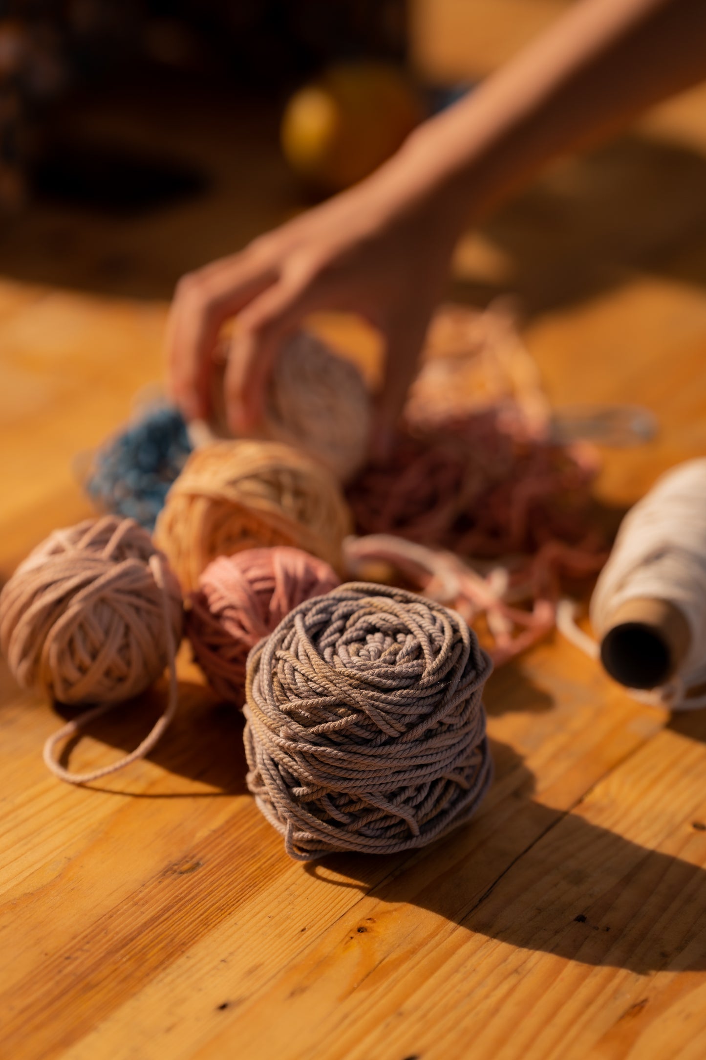 Macramé, Intuitive Dance, and Meditation Workshop "The Artful Self-Discovery" with Yangxuan in Helsinki, Finland by subcultours