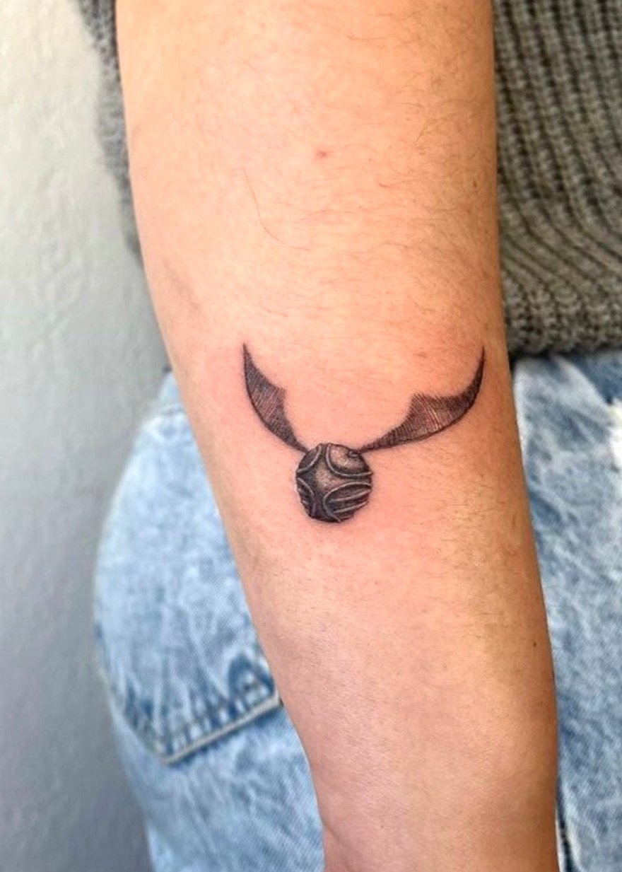 Online Tattoo Workshop "Micro-realistic Dot Work" with Macarena in Buenos Aires, Argentina by subcultours