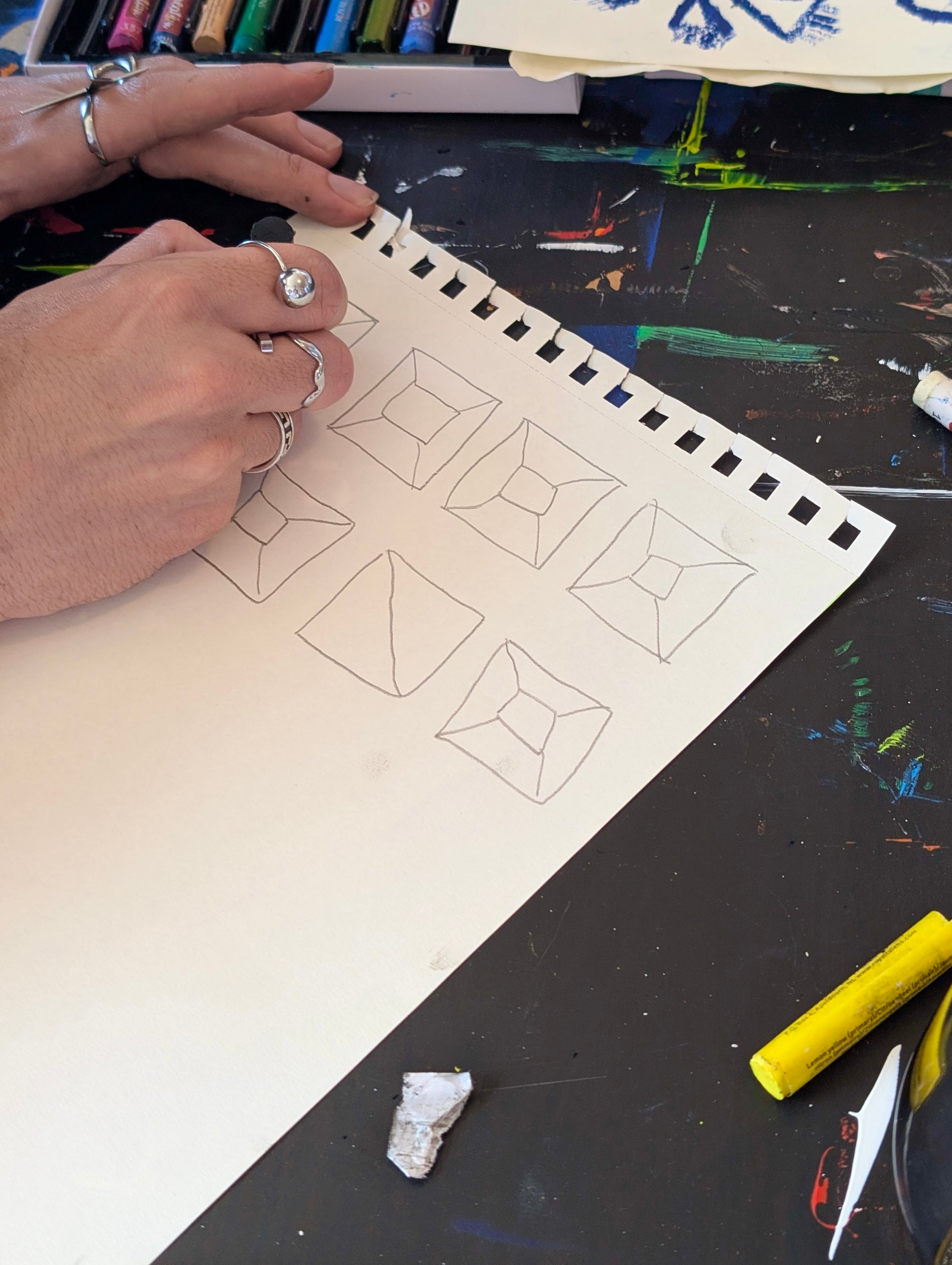 Painting Workshop "Give Yourself Permission To Art" with Charlie in Matosinhos, Portugal, by subcultours