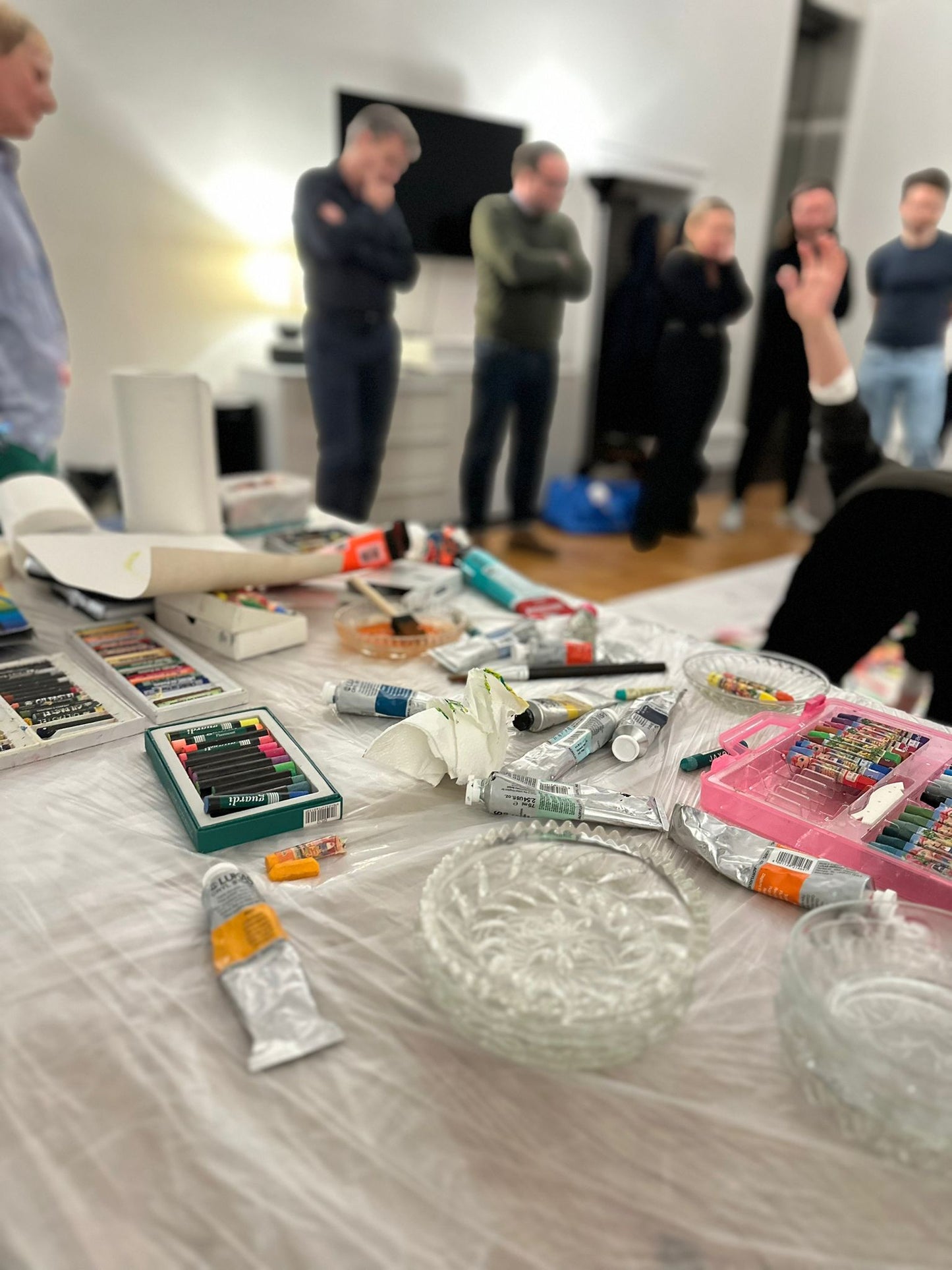Malerei-Workshop in Stille für Teambuilding-Events mit Stefanie in Berlin, Deutschland