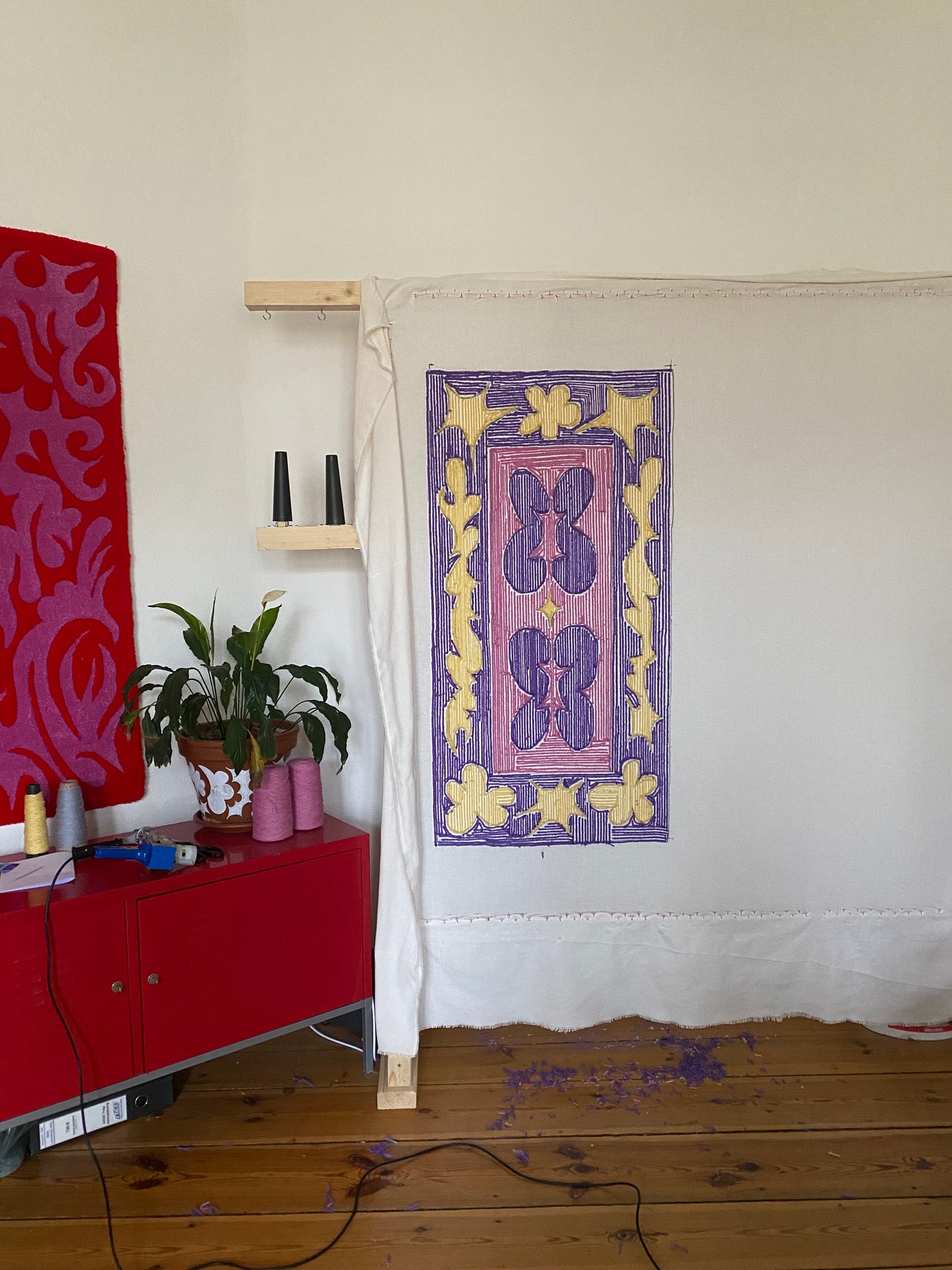 Rug Tufting Workshop 1 on 1 "Create a tufted art piece for your home in a custom size" with Gaja in Berlin, Germany by subcultours