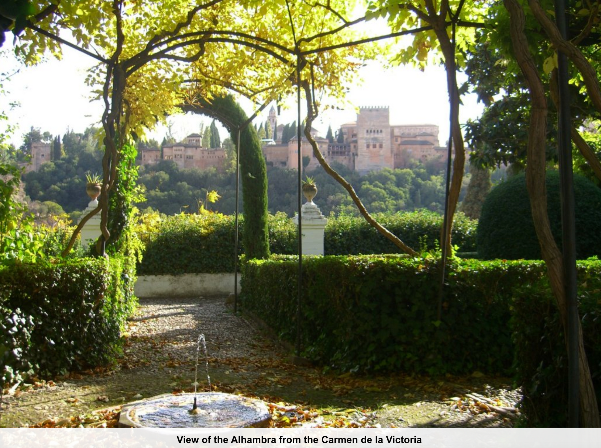The Alhambra Painting Experience - 5-Day Art Retreat with Daniel in Granada, Spain, by subcultours