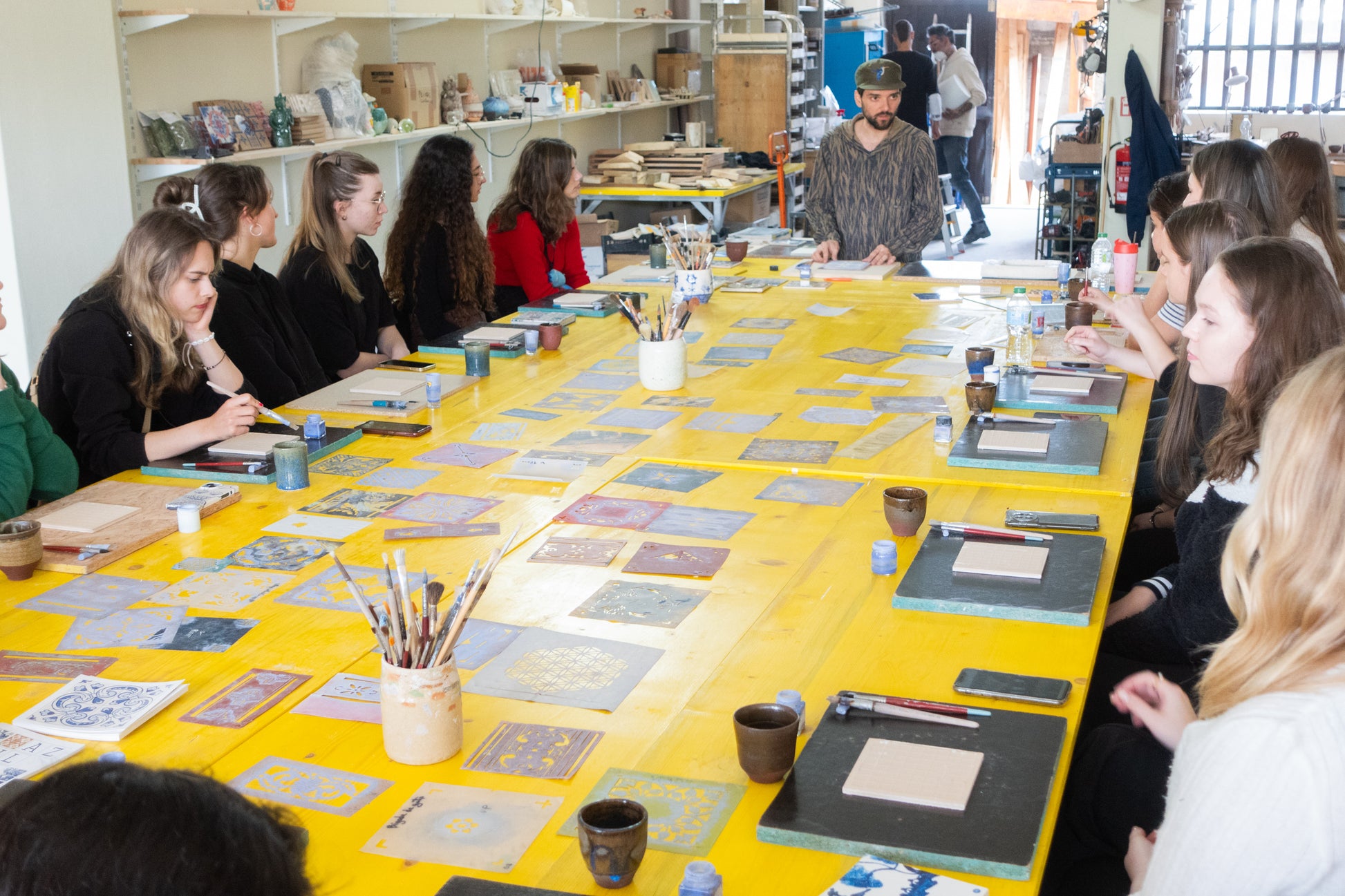 Tile Painting Workshop "Porto Tiles and Tea" with Francisco in Porto, Portugal, by subcultours, big client group