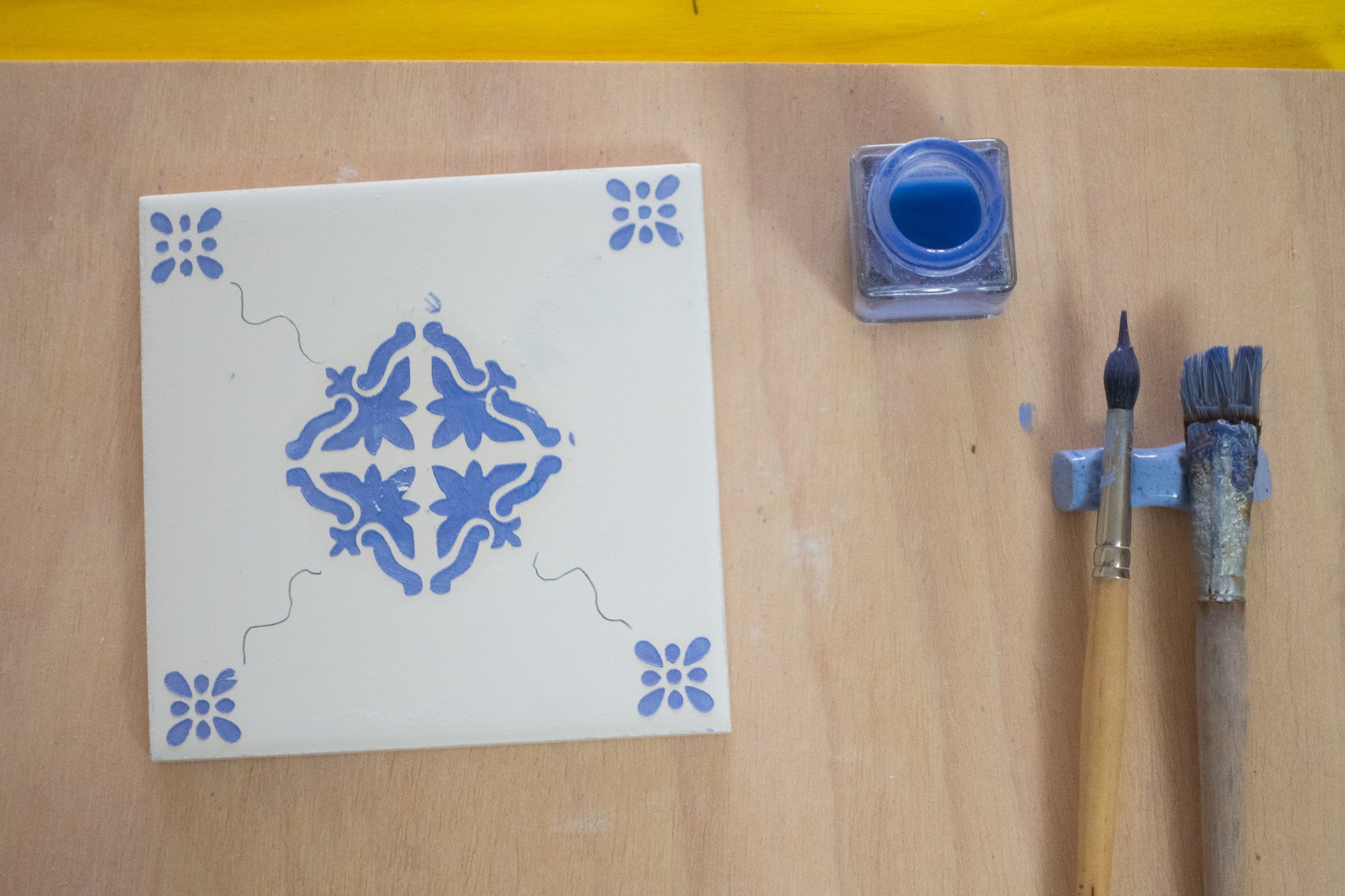 Tile Painting Workshop "Porto Tiles and Tea" with Francisco in Porto, Portugal, by subcultours, tile