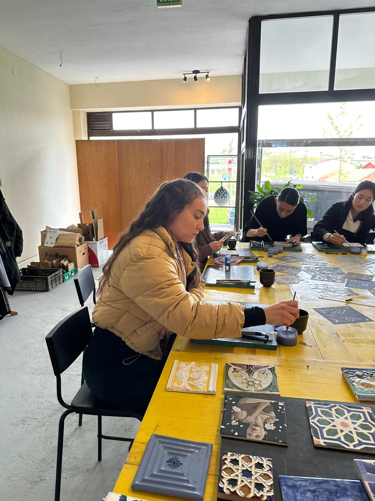 Tile Painting Workshop "Porto Tiles and Tea" with Francisco in Porto, Portugal by subcultours