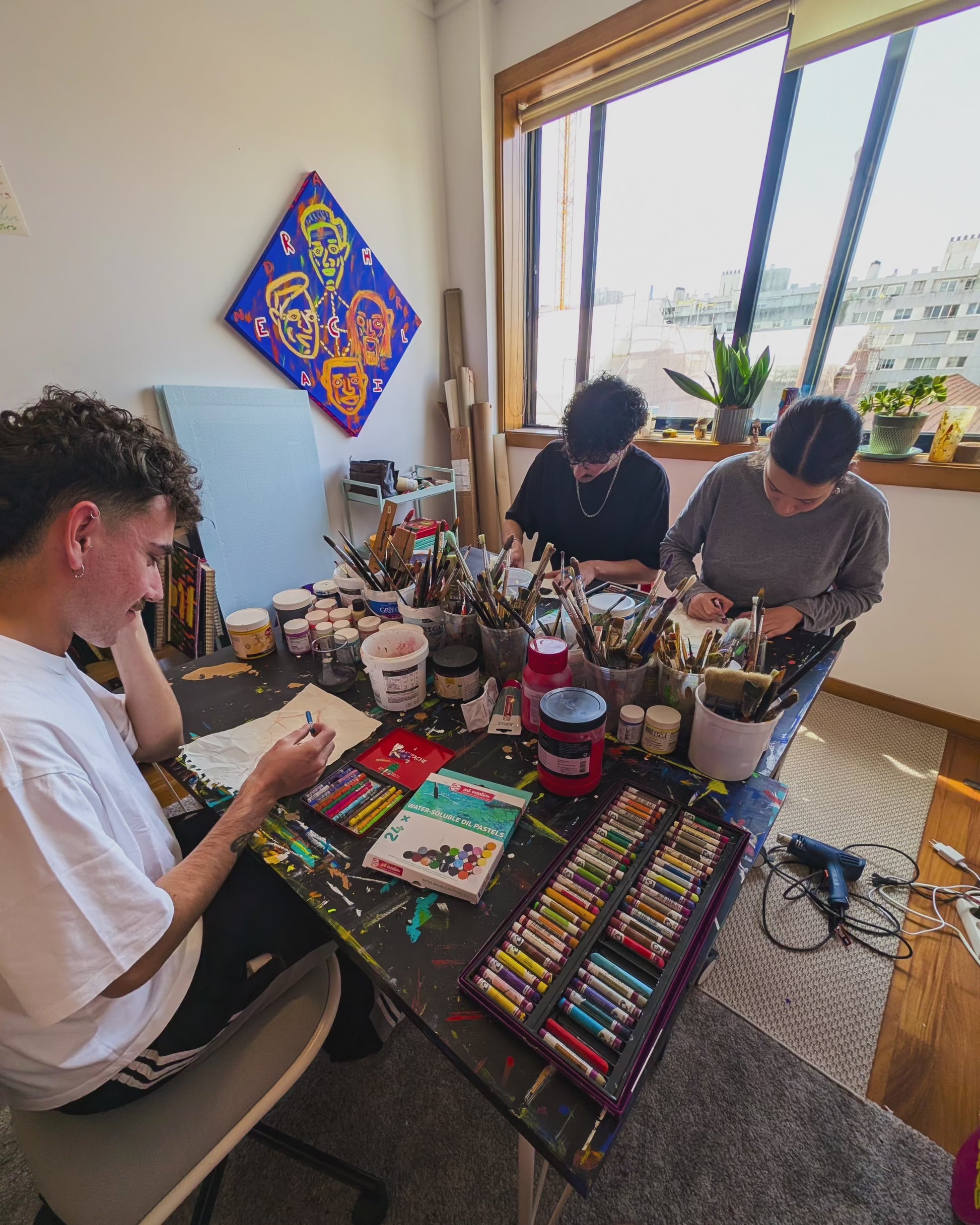 Painting Workshop "Give Yourself Permission To Art" with Charlie in Matosinhos, Portugal. Reel