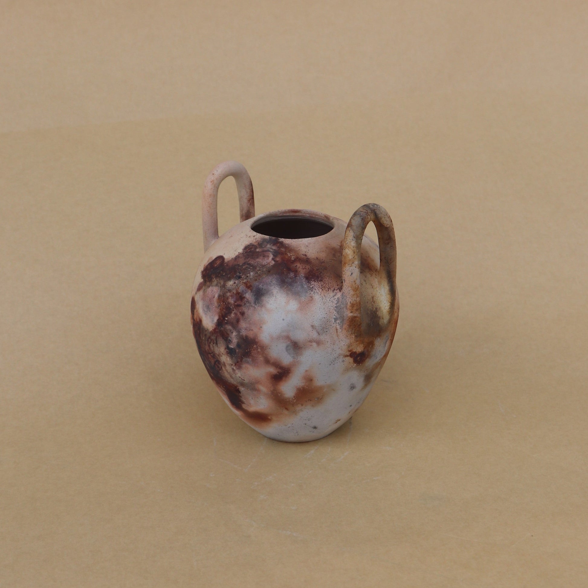 Clay Session Workshop with Margarida in Caldas da Rainha, Portugal by subcultours