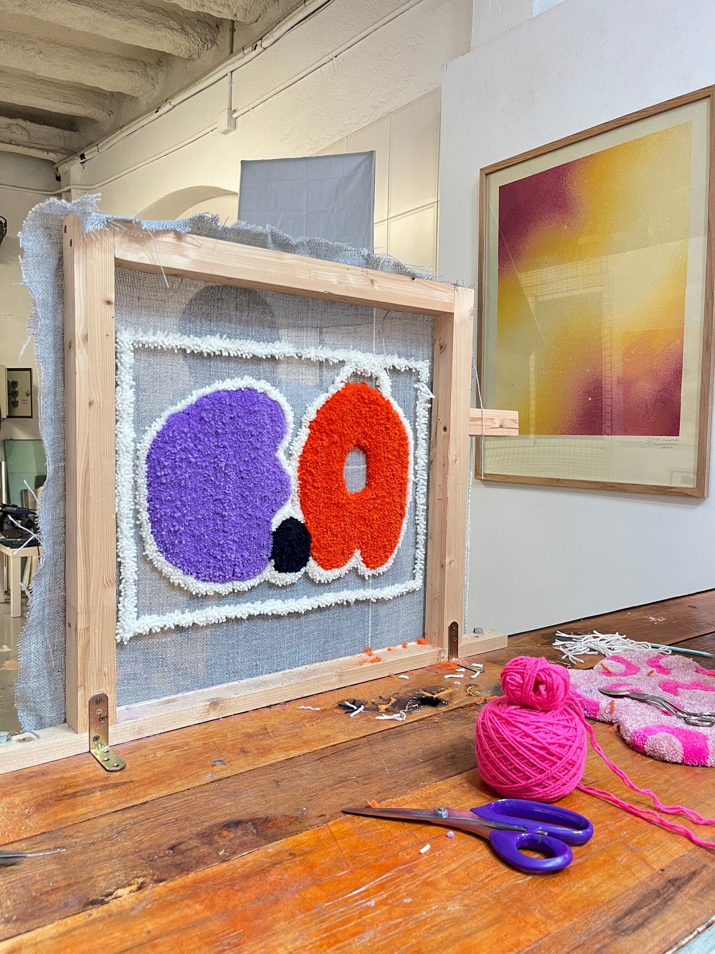 1-Day Tufting Workshop "Create Your Own Rug" with Julie in Barcelona, Spain by subcultours