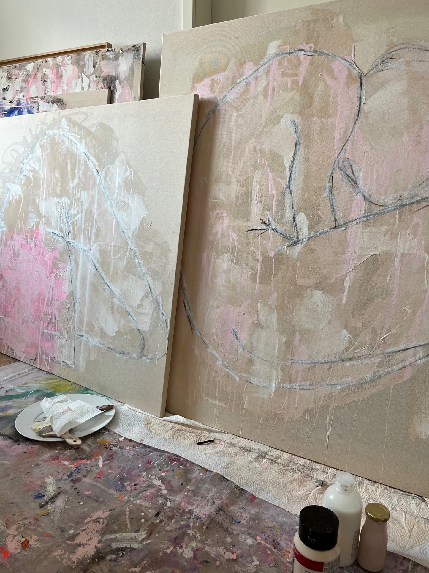 "Abstraction, Figuration and Emotion" Painting Workshop with visual artist Katja in Munich, Germany