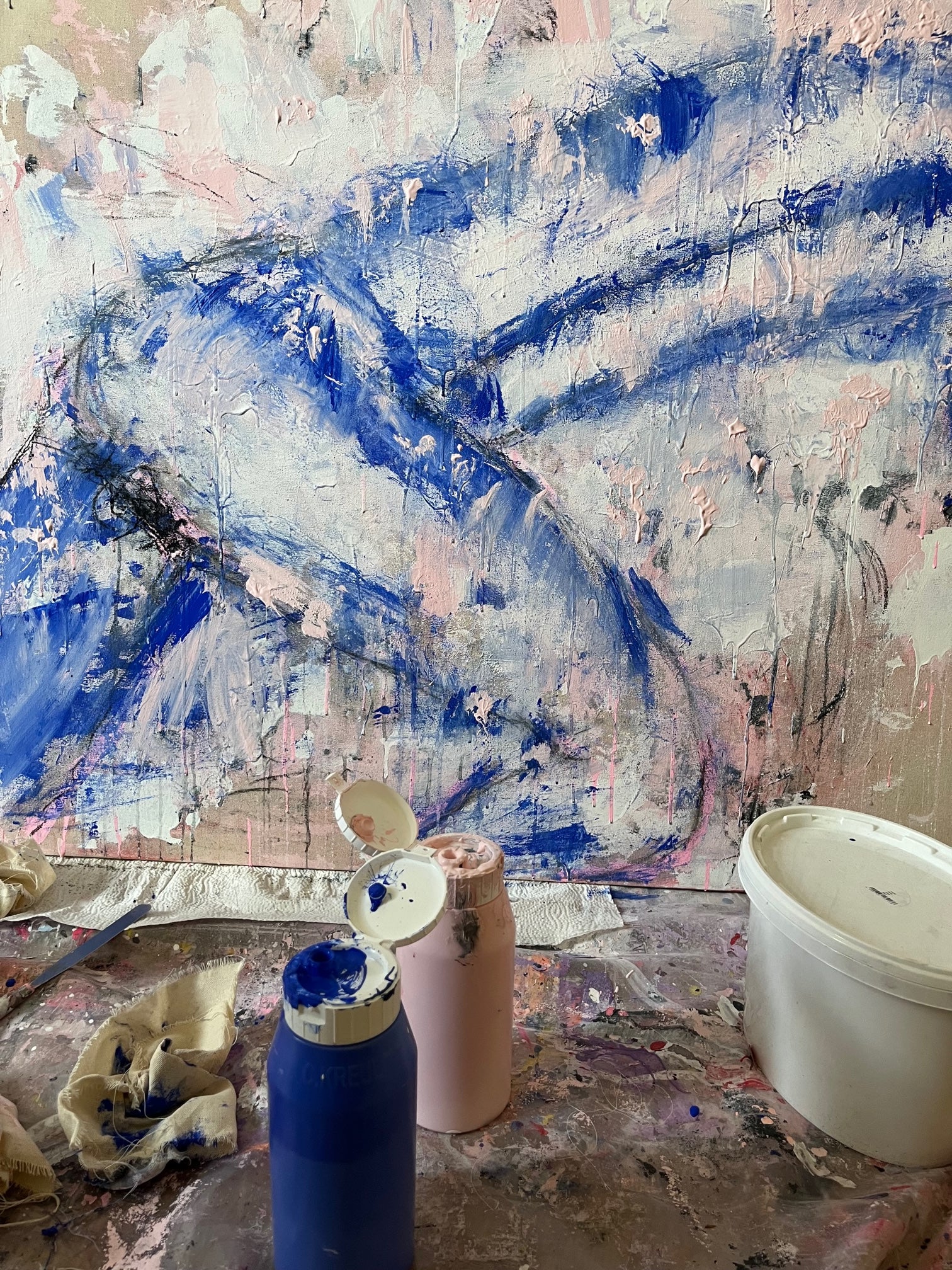 "Abstraction, Figuration and Emotion" Painting Workshop with visual artist Katja in Munich, Germany