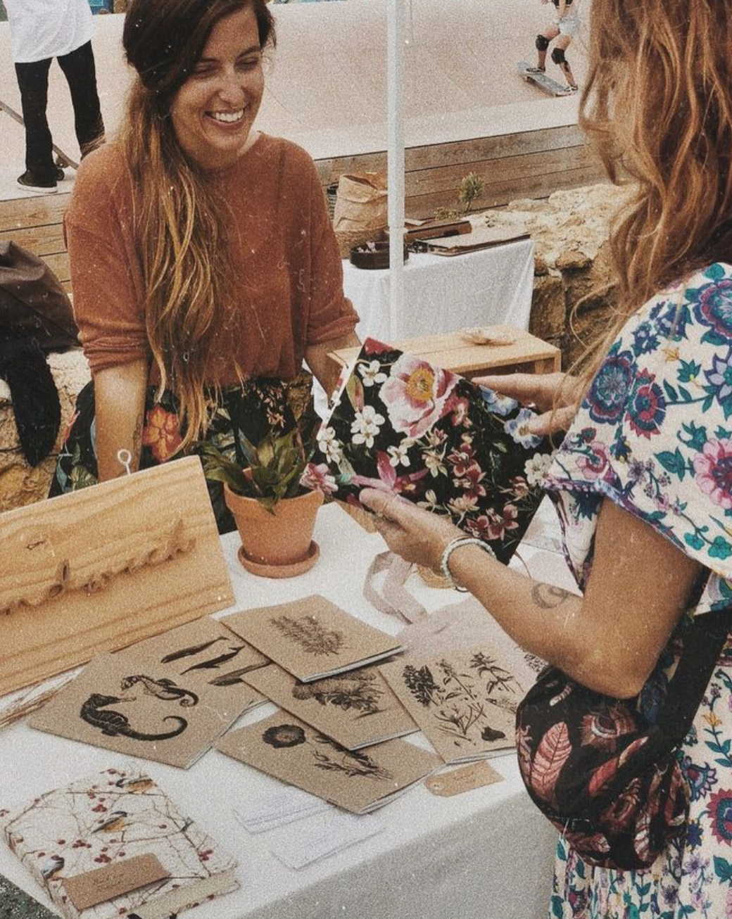 Bookbinding Workshop with Coffee'n Cake with Verónica in Ericeira, Portugal by subcultours