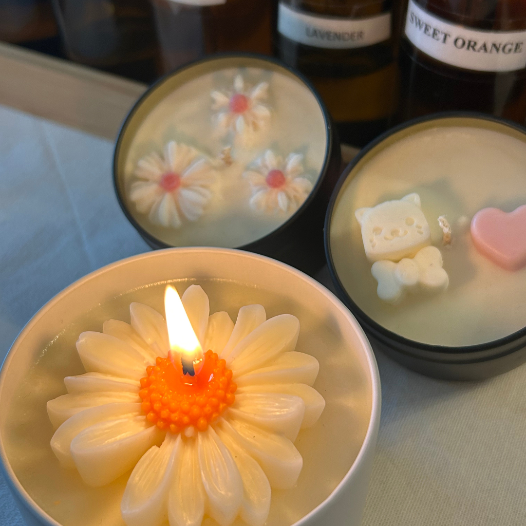 Candle Making Workshop "Soy Wax Candle with Embedded Designs" with Sofija in Berlin, Germany, Candle Creation, by subcultours