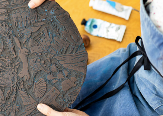 Linocut Workshop with Noémie in Plougastel-Daoulas, Brittany, France, by subcultours 3