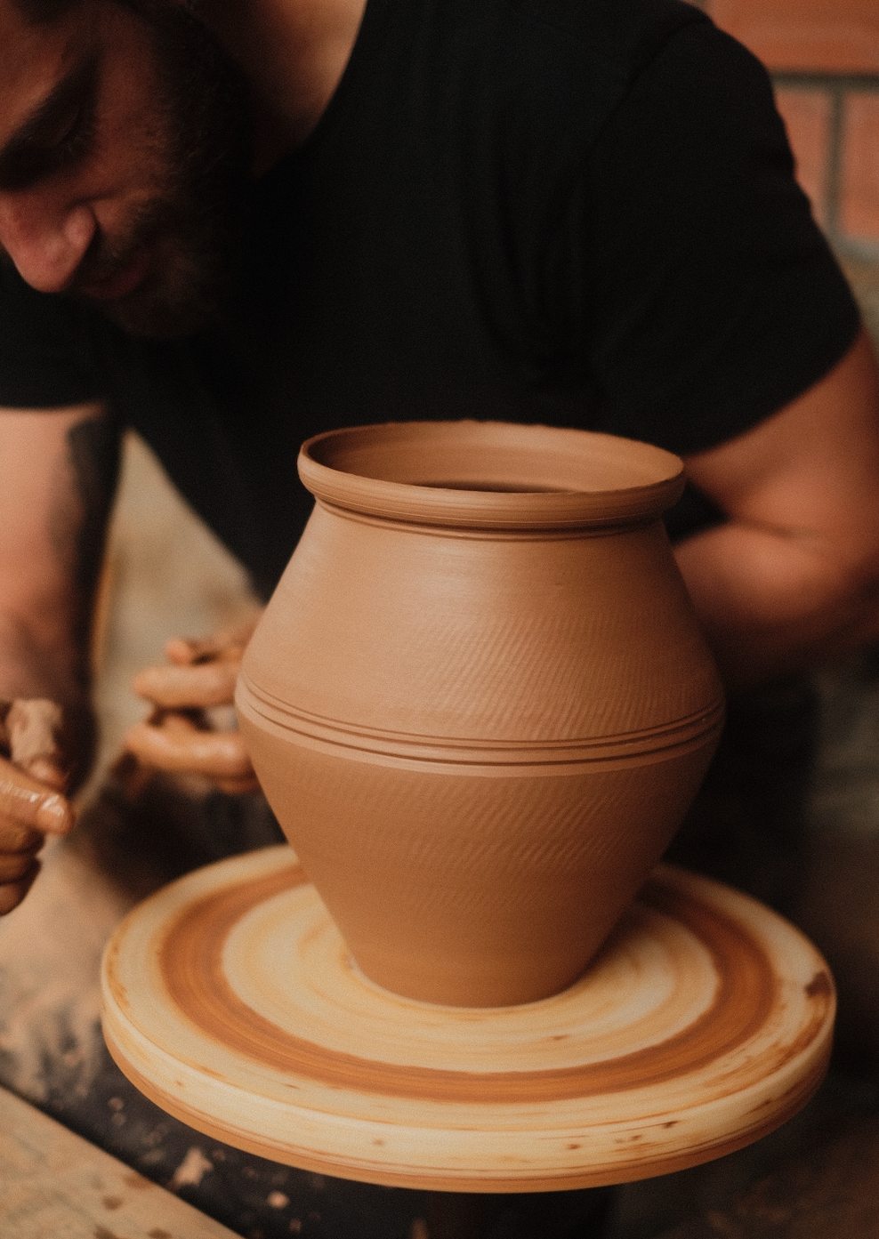 Ceramic Workshop "Learn Traditional Pottery of Buño" with Pablo in A Coruña, Galicia, Spain by subcultours