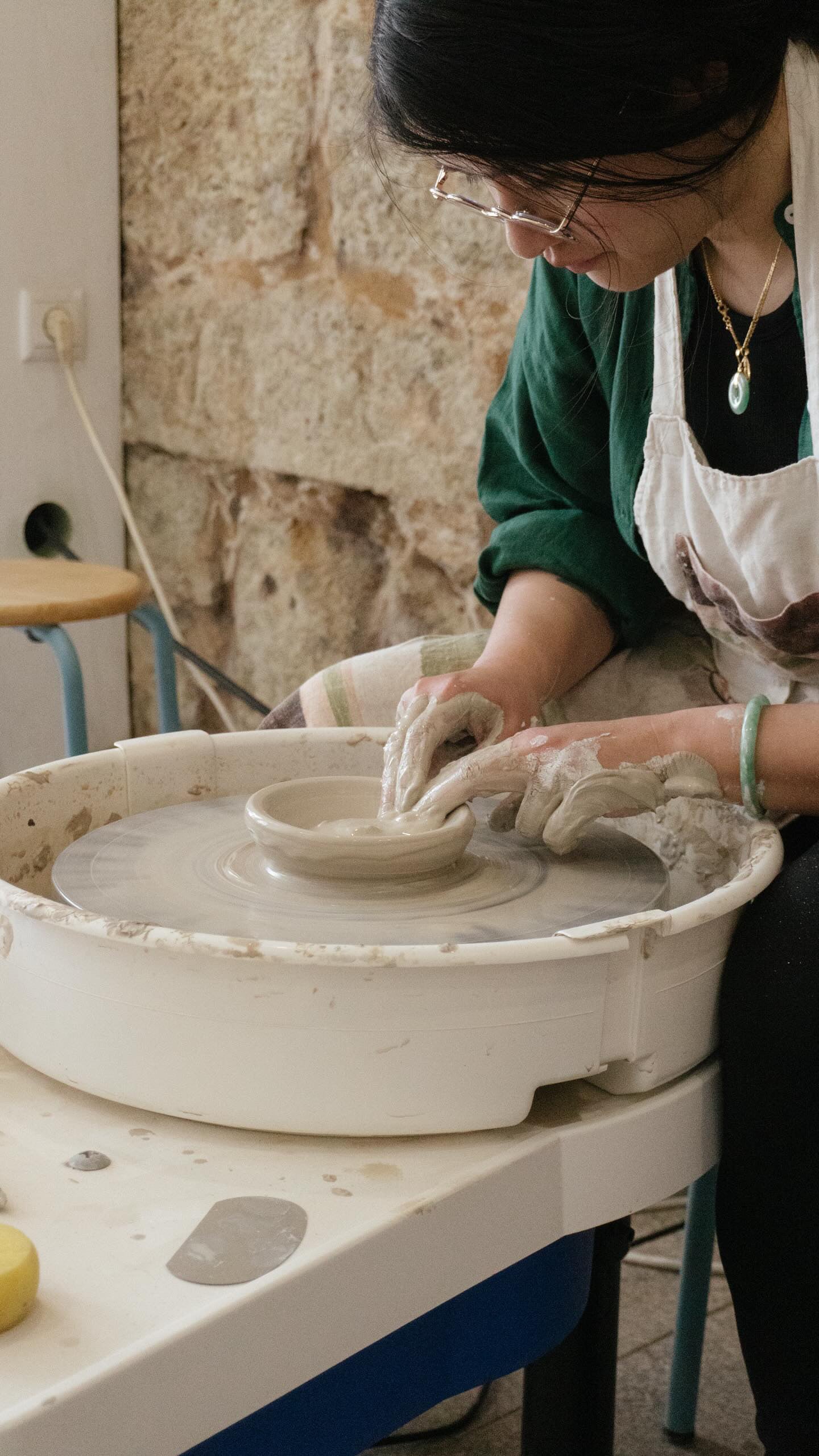 Ceramic Workshop "Pottery Wheel For Beginners" with Sara in Vila Nova de Gaia, Porto, Portugal by subcultours