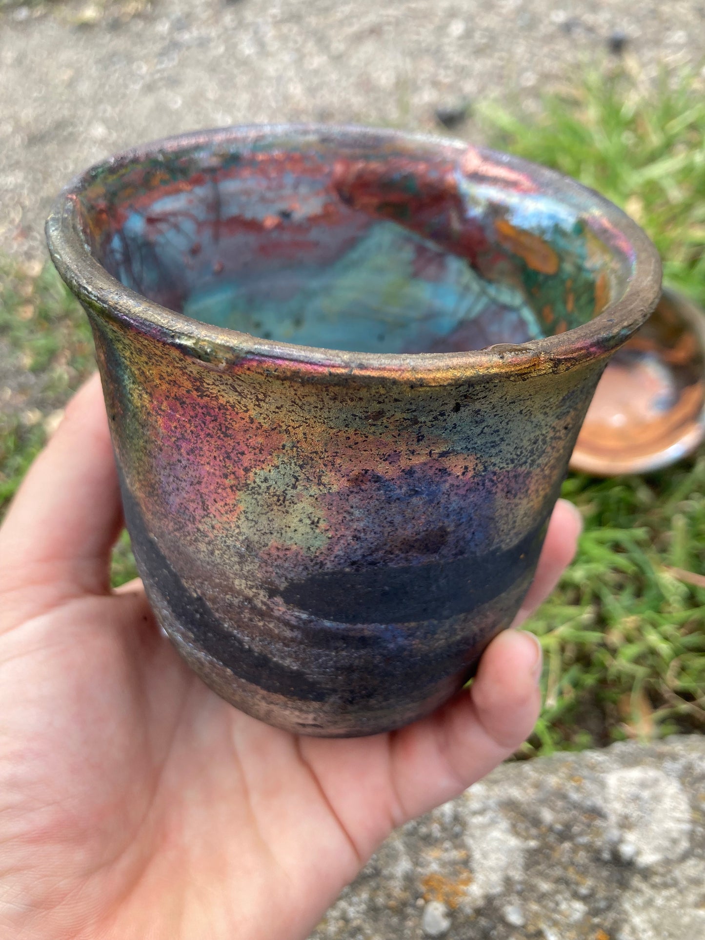 Ceramic Workshop "Raku Technique" with Chila in Ericeira, Portugal, by subcultours