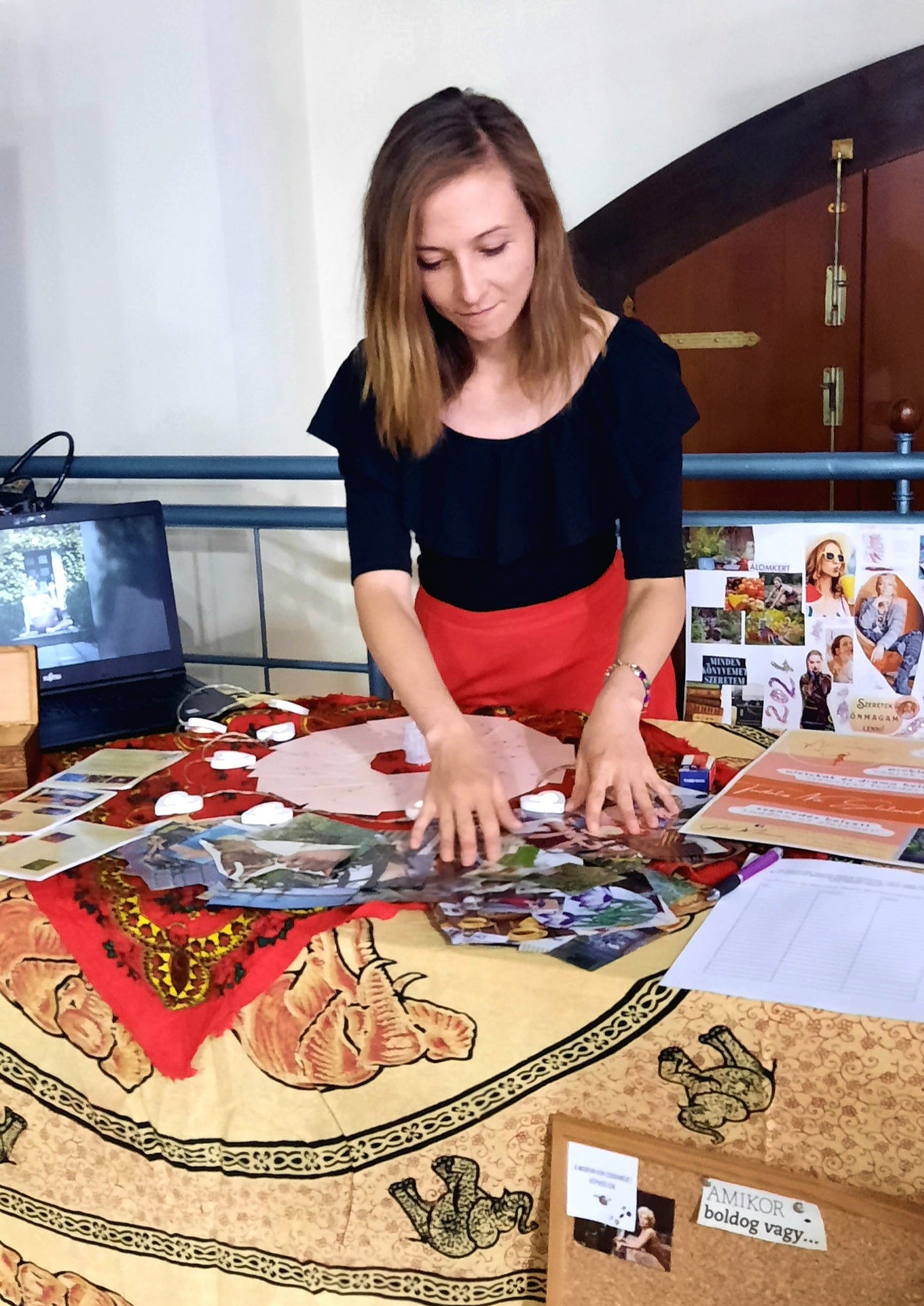 Creativity Workshop "Create Your Vision Board And Make Your Dream Life Tangible" with Marianna in Debrecen, Hungary by subcultours