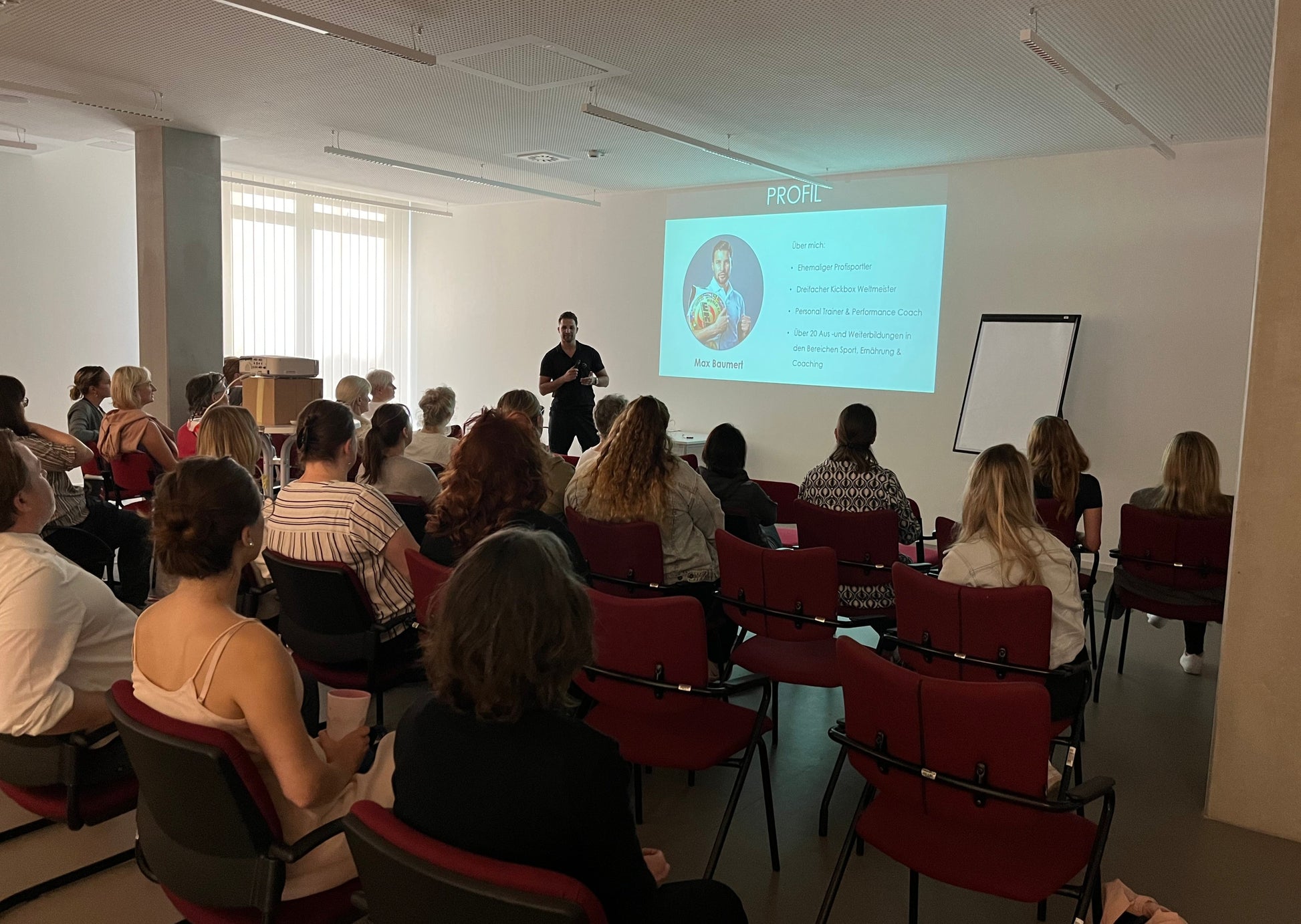 Fitness Workshop "Exclusive Health Day At Your Company" with Max in Berlin, Germany by subcultours