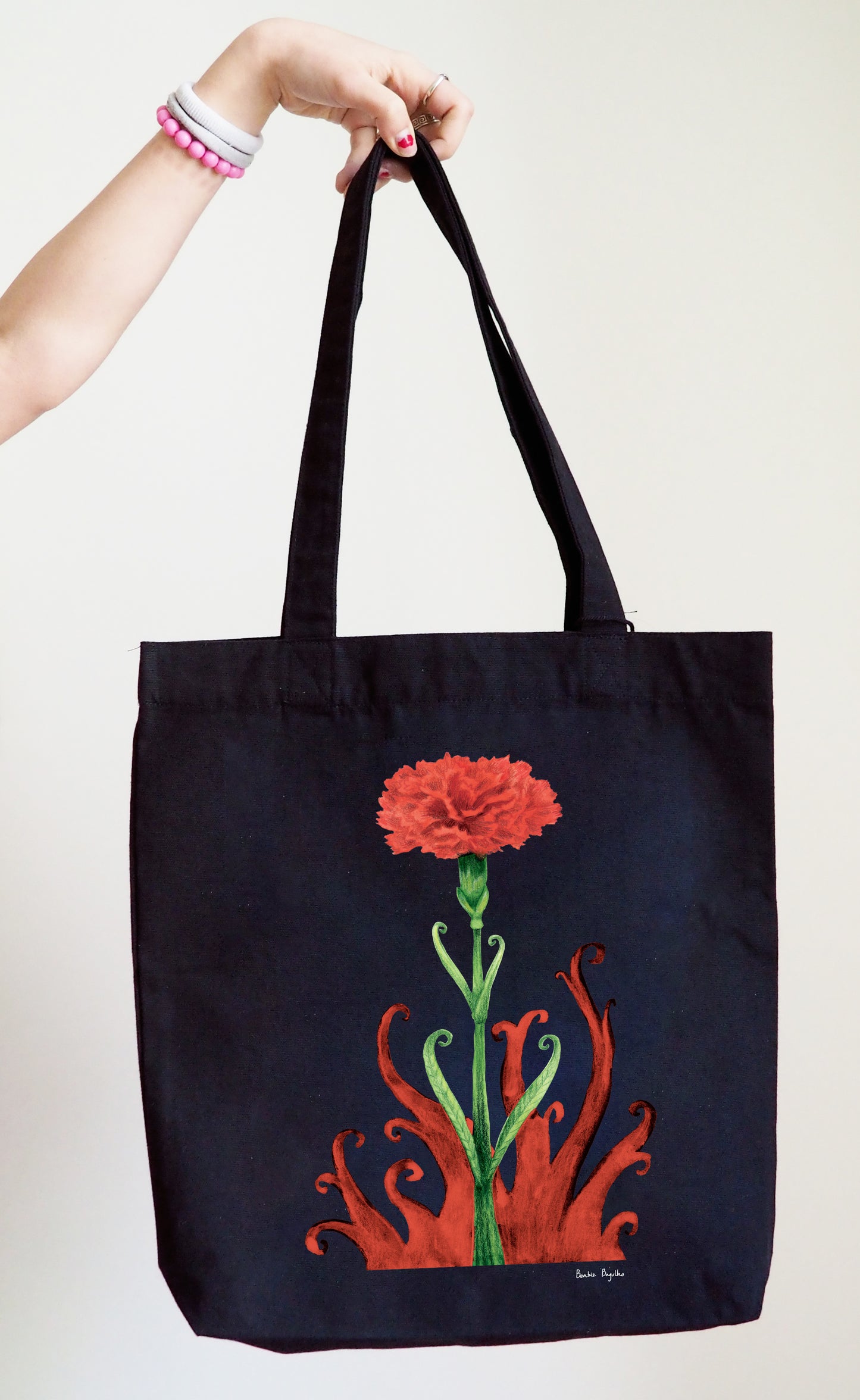 "Freedom" Totebag by Beatriz Bagulho