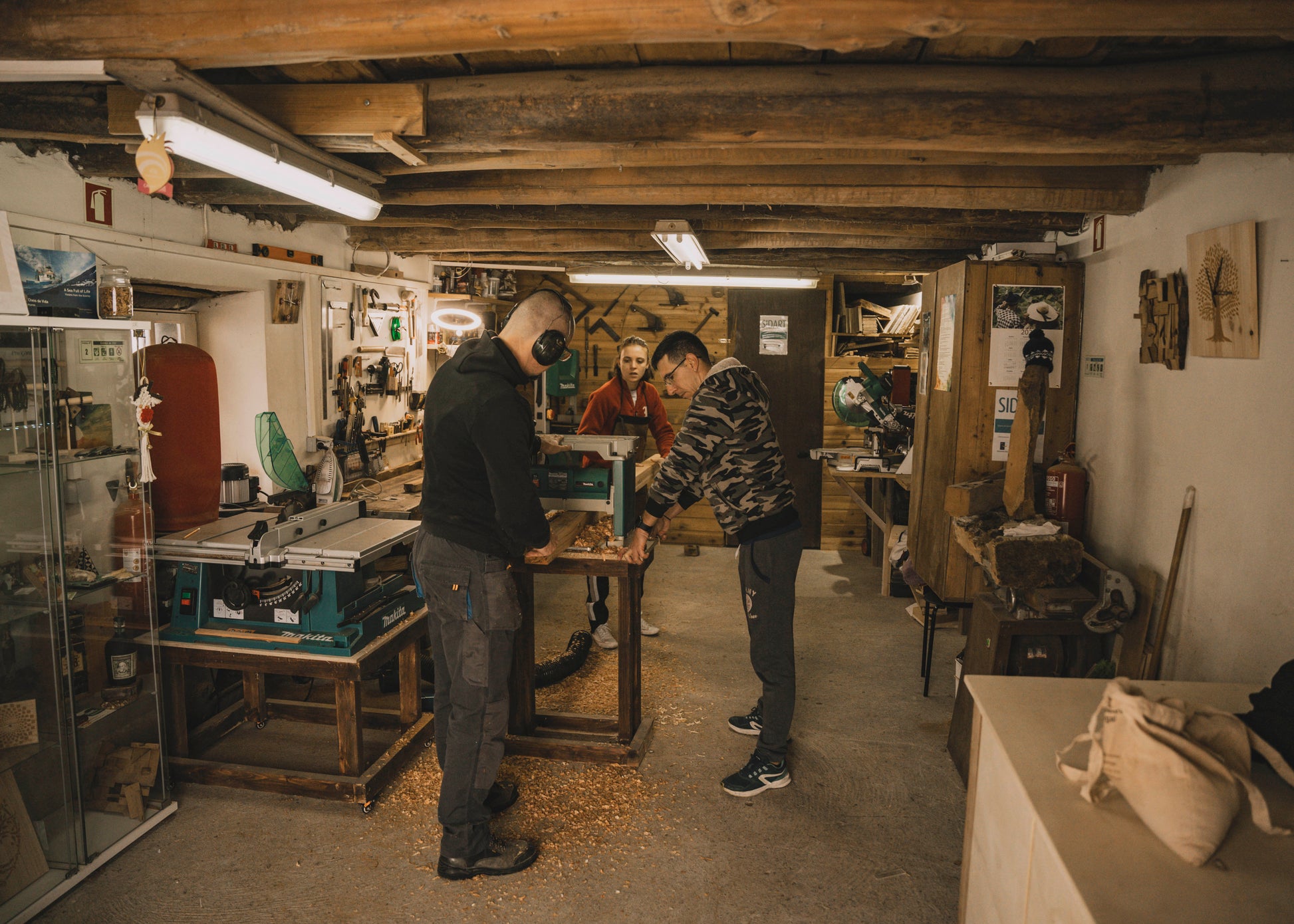 Full-Day "Sounds of Silence" Corvo Experience with David on Corvo Island, Madeira, Portugal, wood workshop, by subcultours