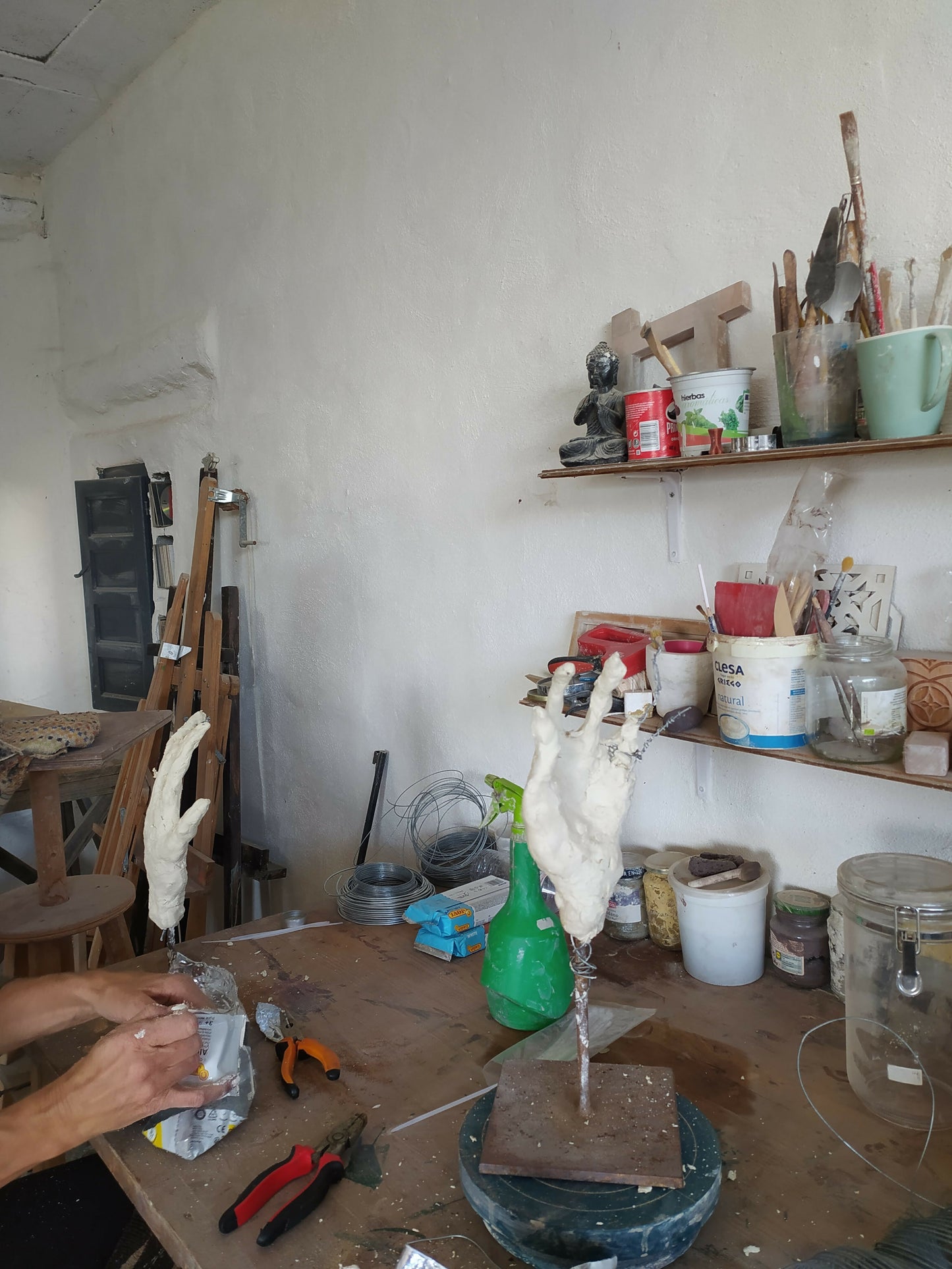 Hand Sculpting Workshop with Jeoma in Orgiva, Andalucia, Spain, hand sculpture, by subcultours