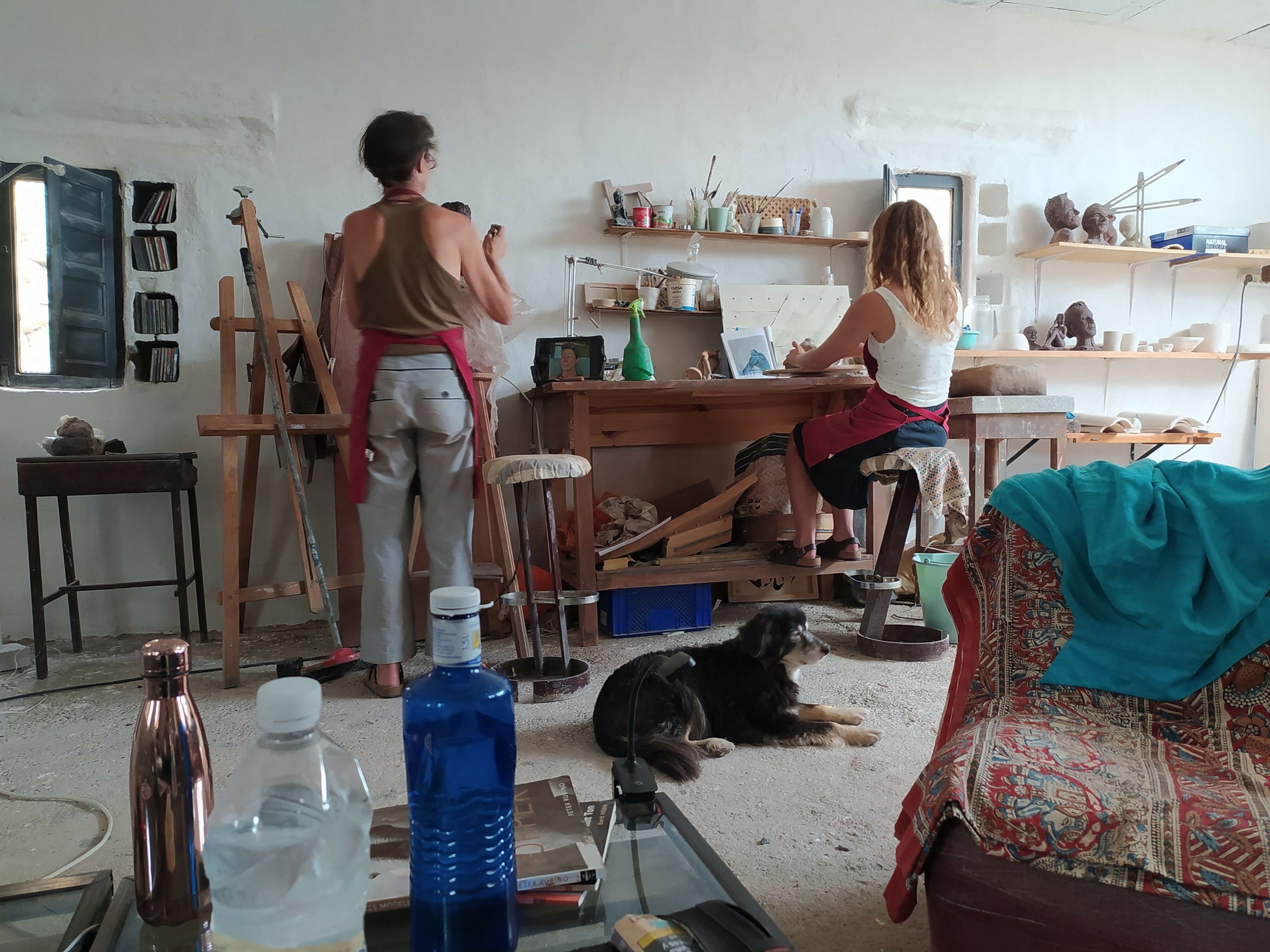 Hand Sculpting Workshop with Jeoma in Orgiva, Andalucia, Spain, the students, by subcultours