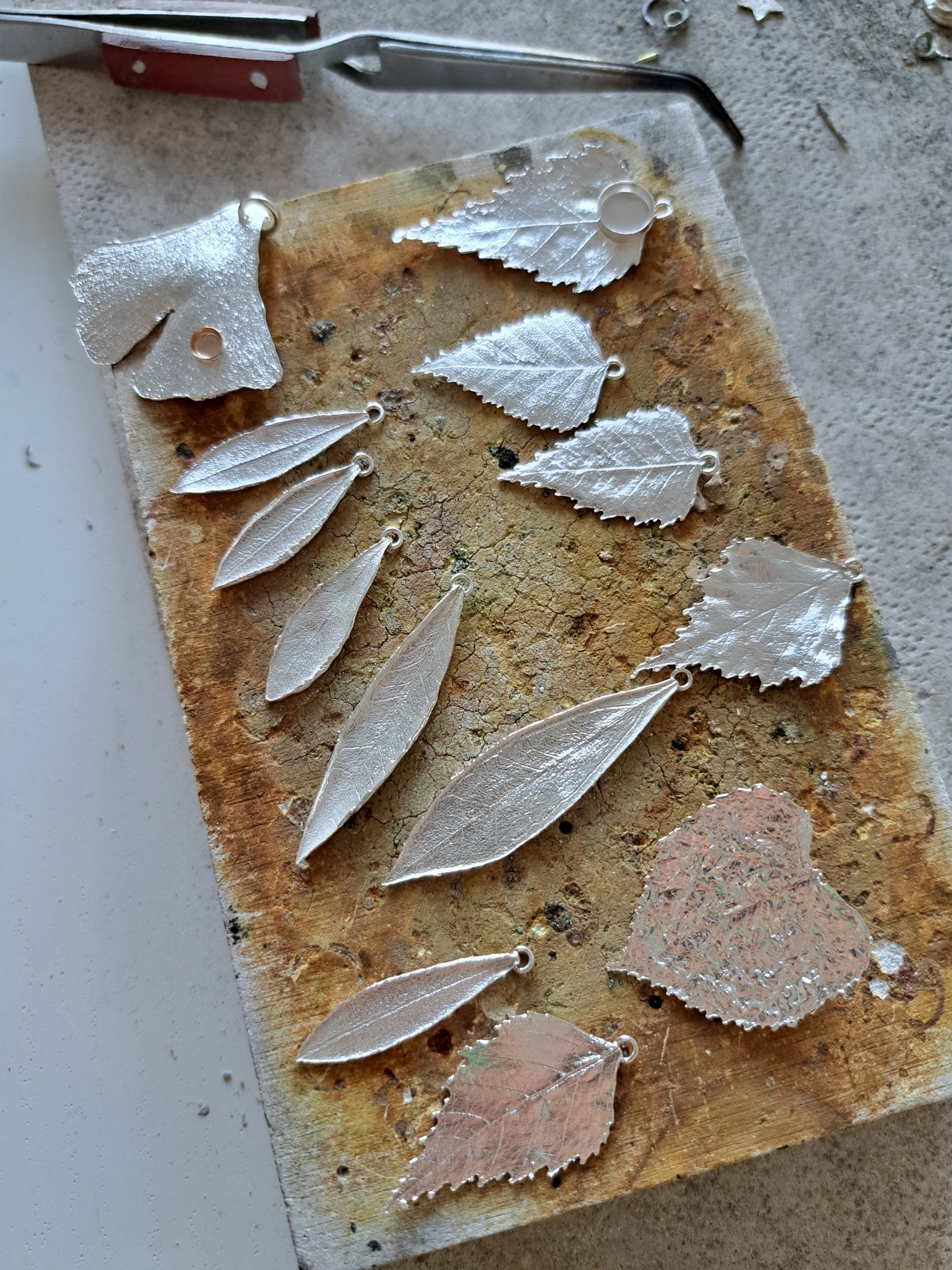 Jewelry Workshop "Silver Clay For Beginners" with Katharina in Berlin, Germany by subcultours