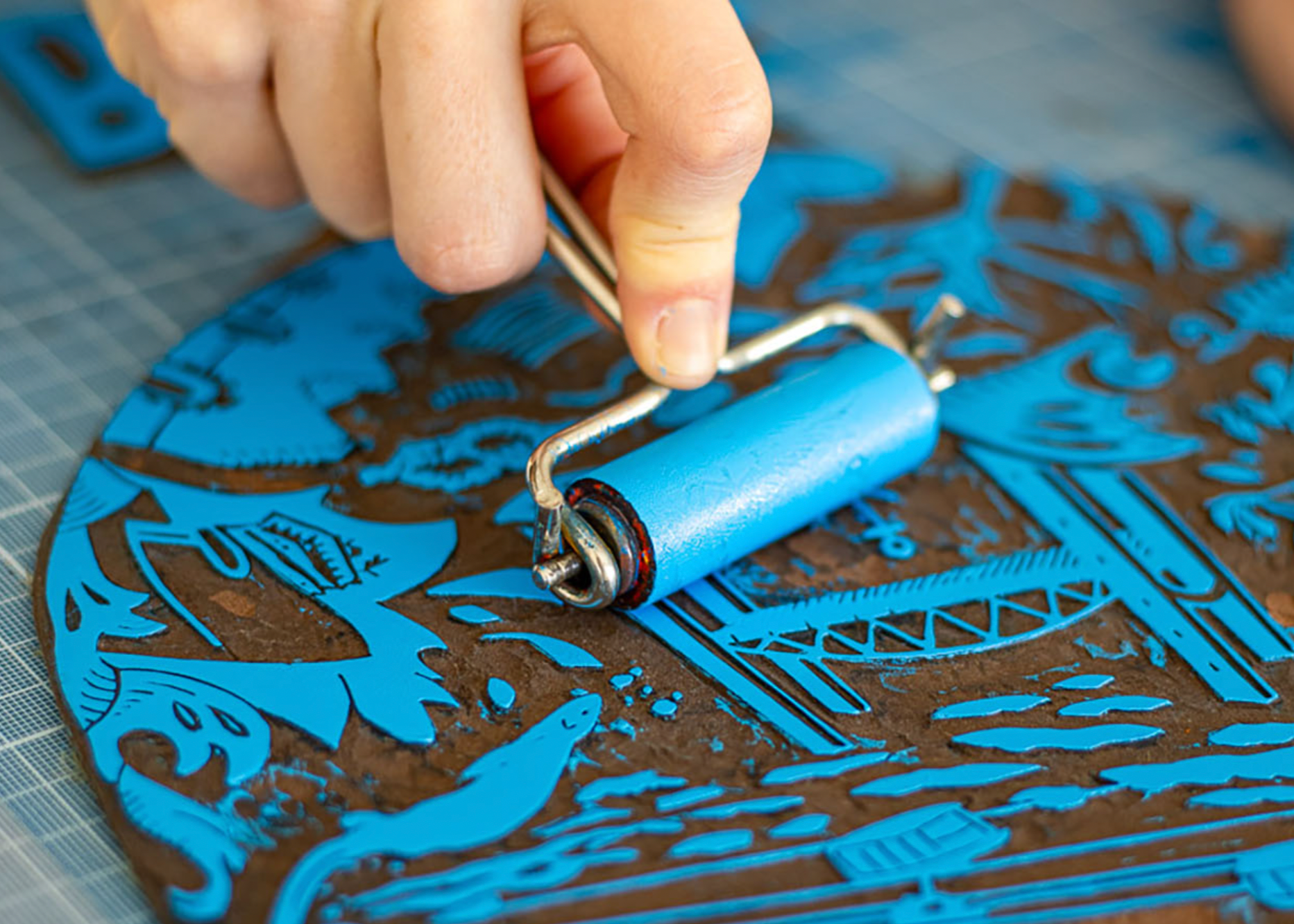Linocut Workshop with Noémie in Plougastel-Daoulas, Brittany, France, by subcultours 2