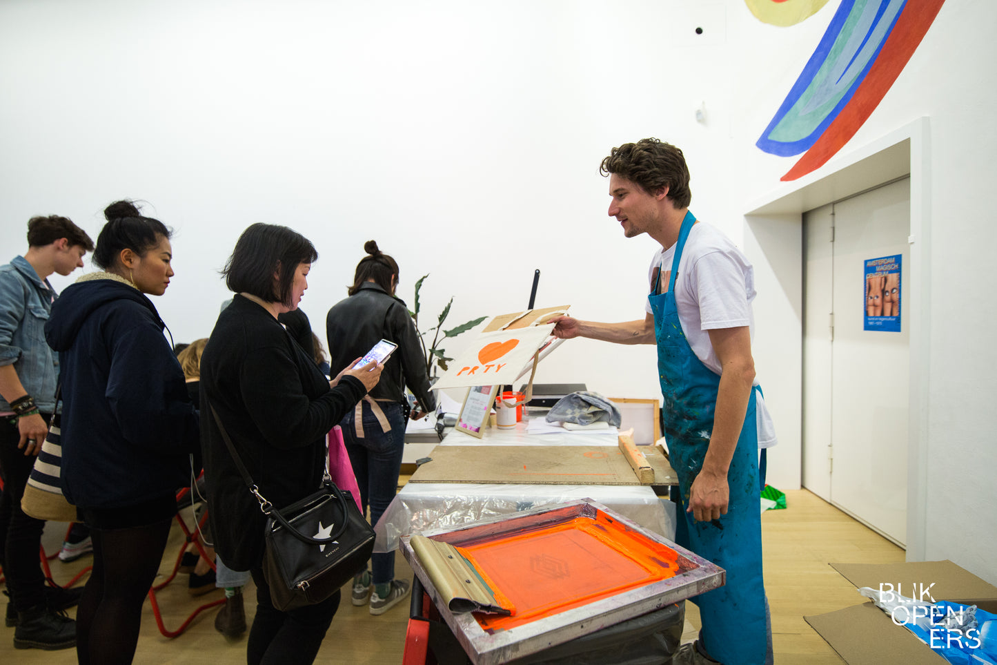 Screen Printing Workshop "Design and Screen print your own Tote bag or T-shirt" with Raoul in Den Bosch, The Netherlands by subcultours