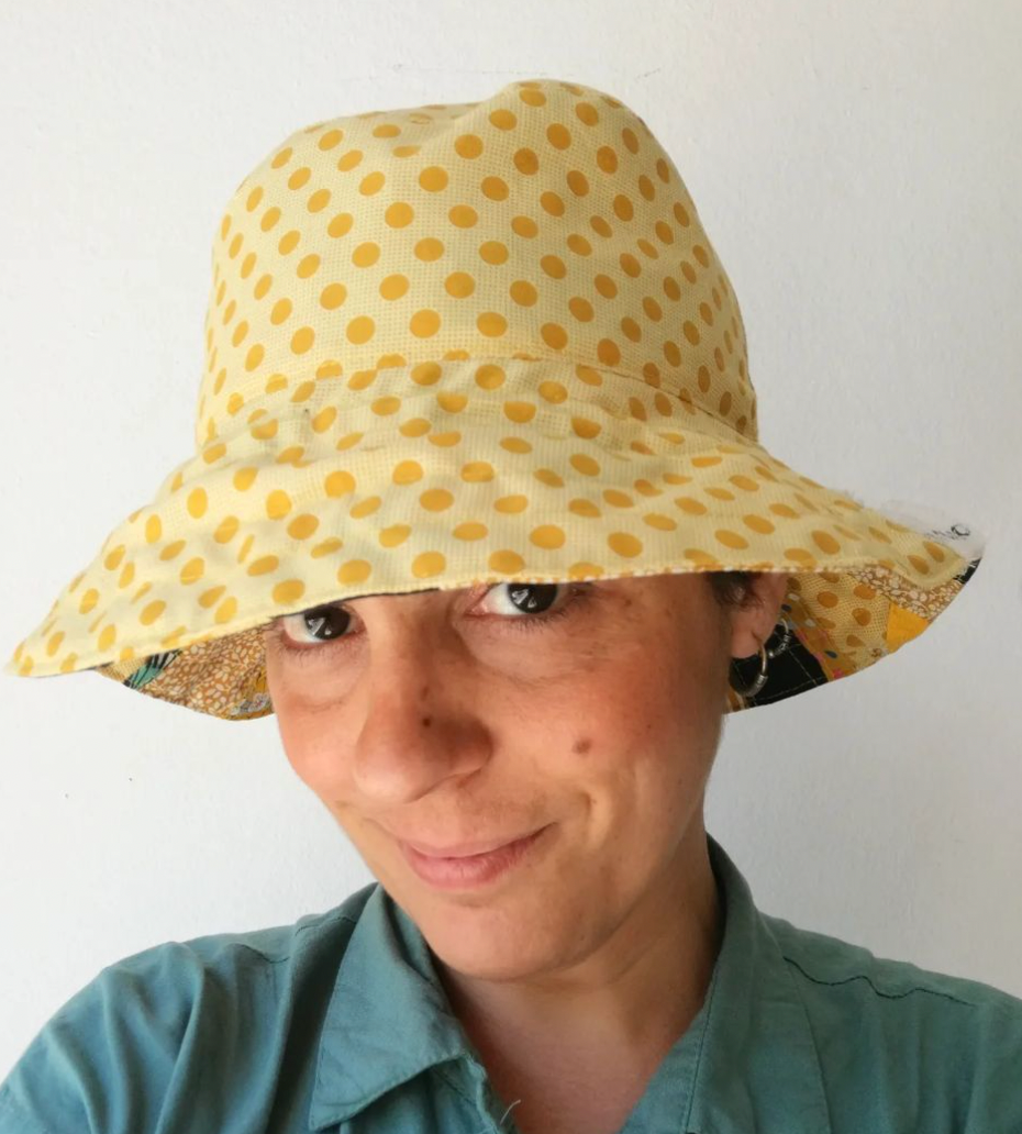 "Upcycled Reversible Bucket Hat" Workshop with Iva in Porto, Portugal