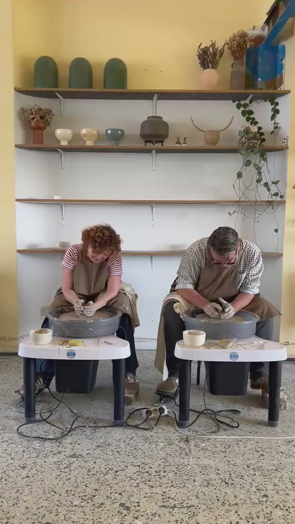 Ceramic Workshop "Full Pottery on the Wheel Experience" with Paula in Caldas da Rainha, Portugal 2