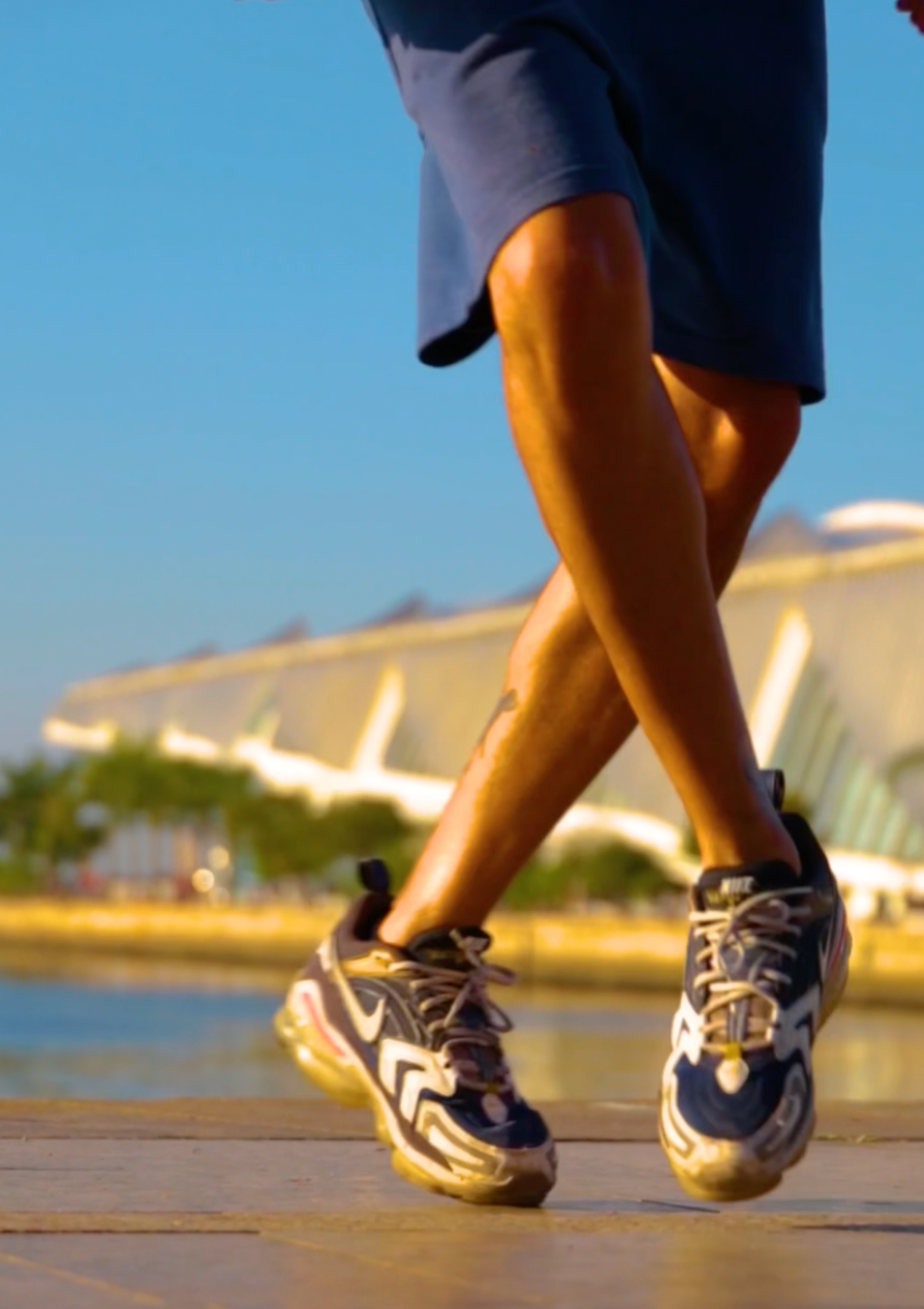 Shuffle Dance Workshop with Gabriel in Rio de Janeiro, Brazil, or Online, by subcultours, dancing outdoors