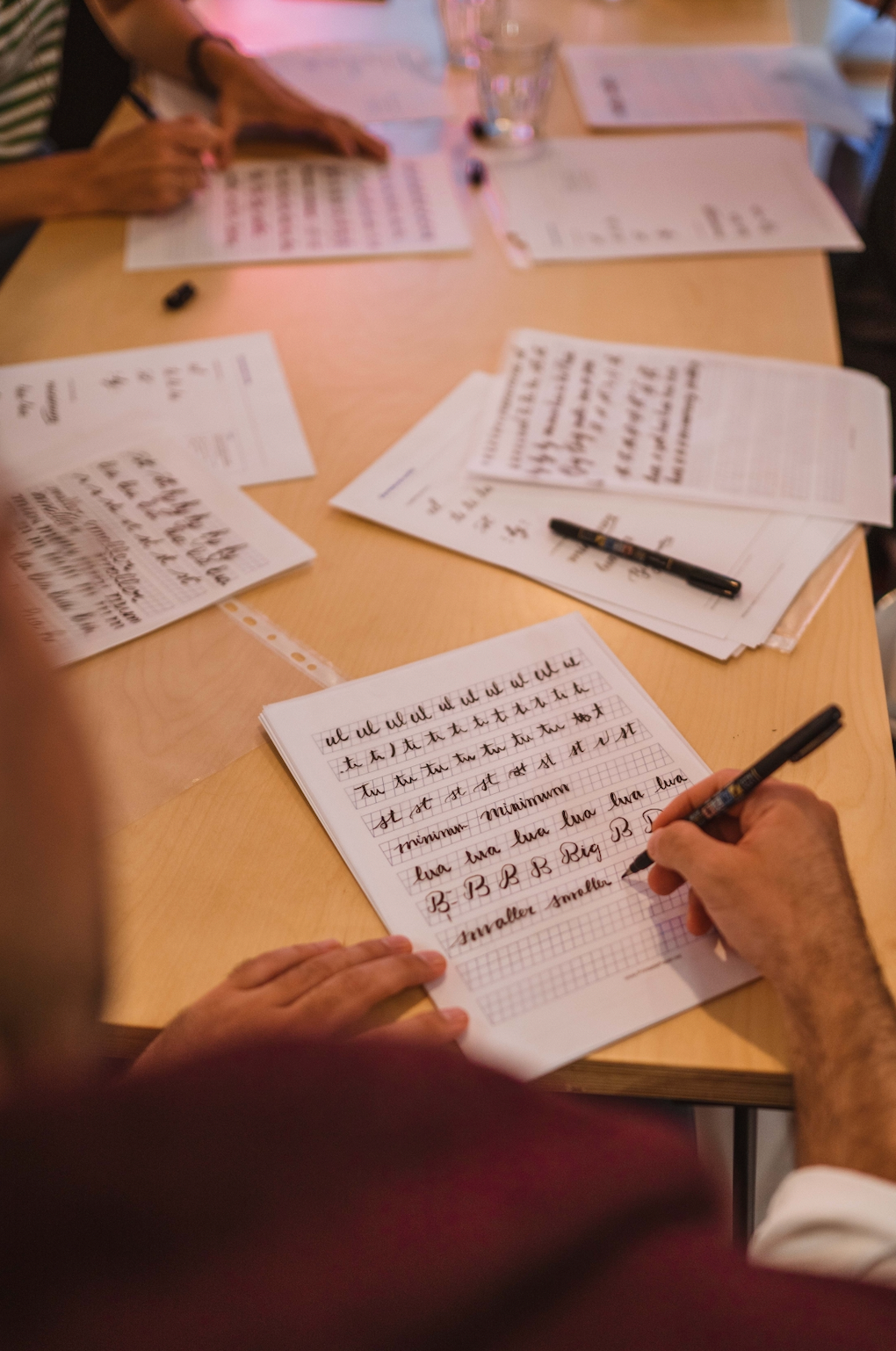 Modern Calligraphy for beginners Workshop with Maria in Lisbon, Portugal by subcultours