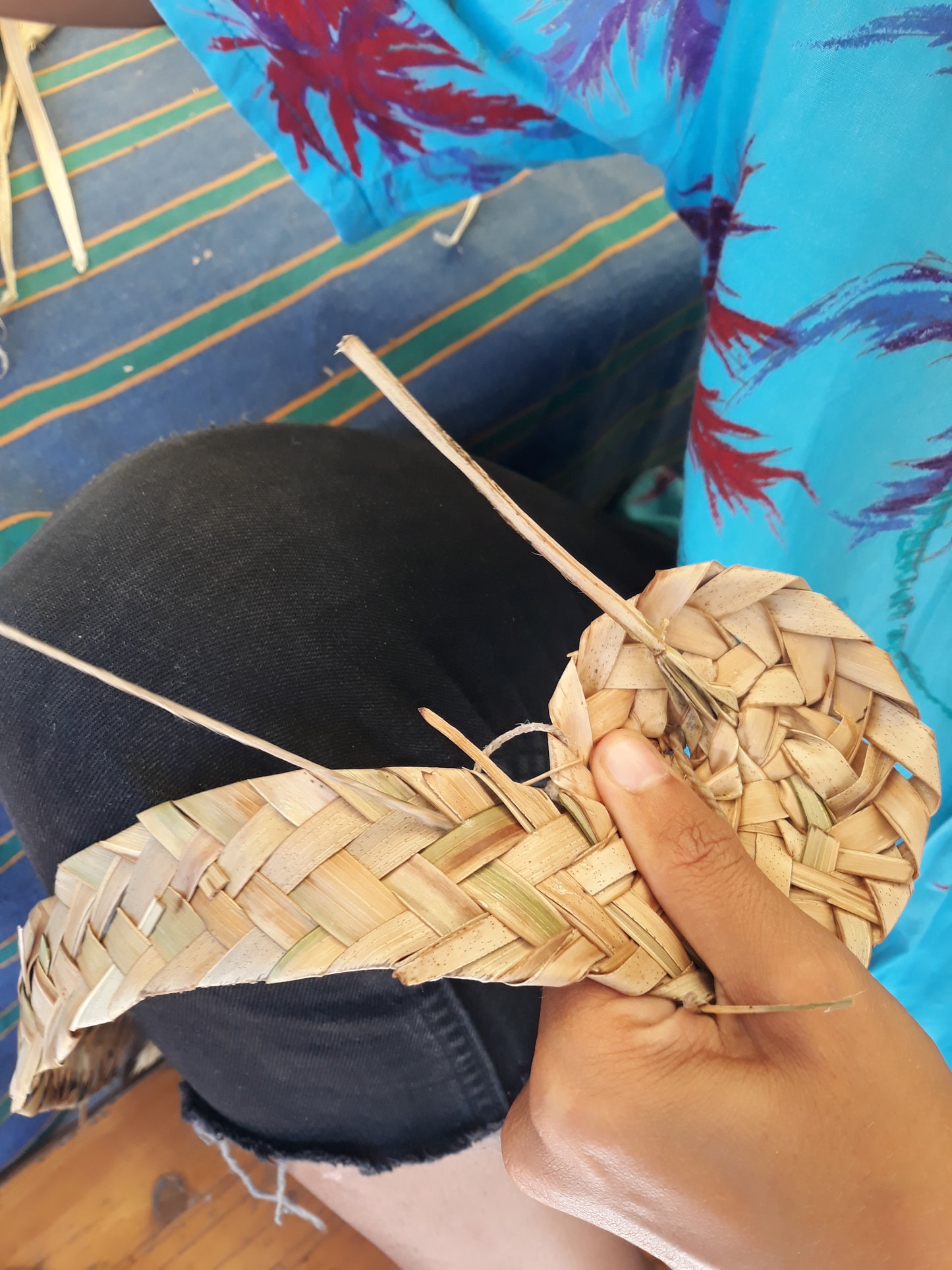 "Empreita de Palma" - Traditional Algarvian basketry Workshop with Ysaline in Aljezur, Portugal