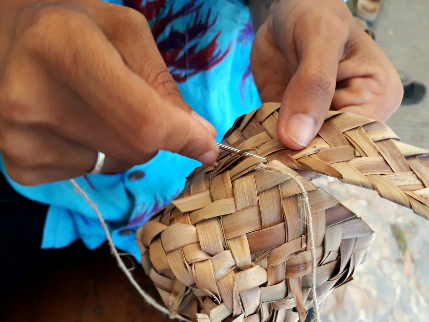 "Empreita de Palma" - Traditional Algarvian basketry Workshop with Ysaline in Aljezur, Portugal